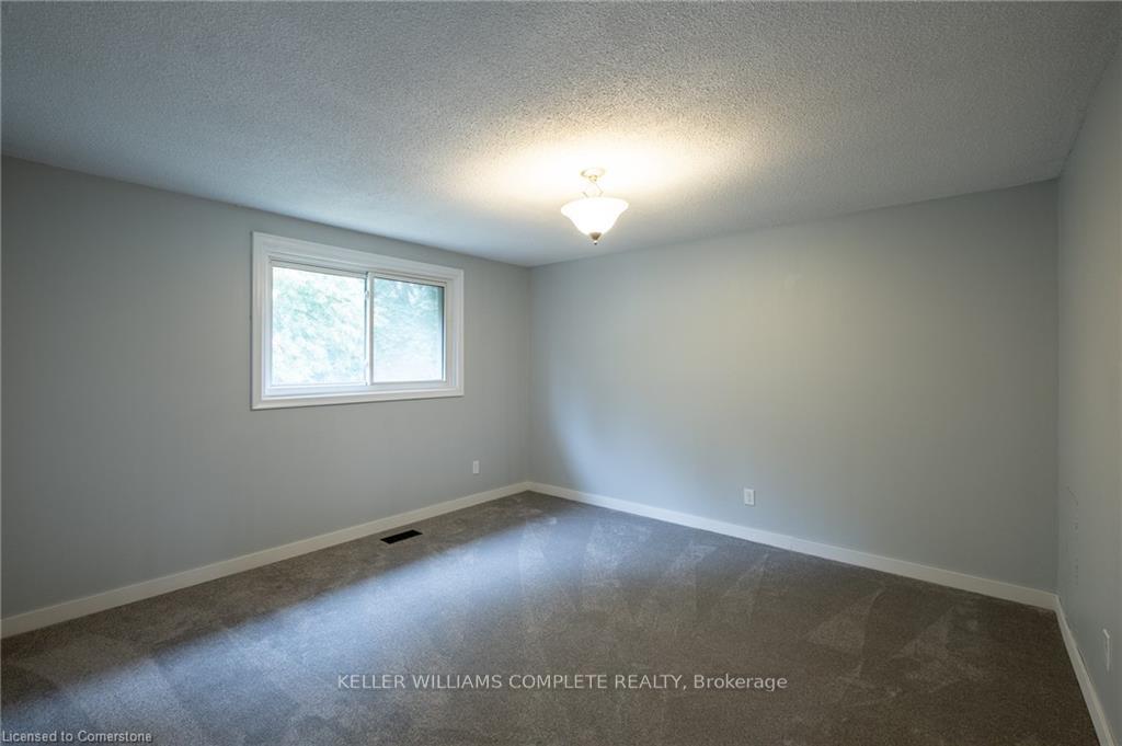 Photo 6 of 54 Fairway Drive, Hamilton, Vincent — HOMEH