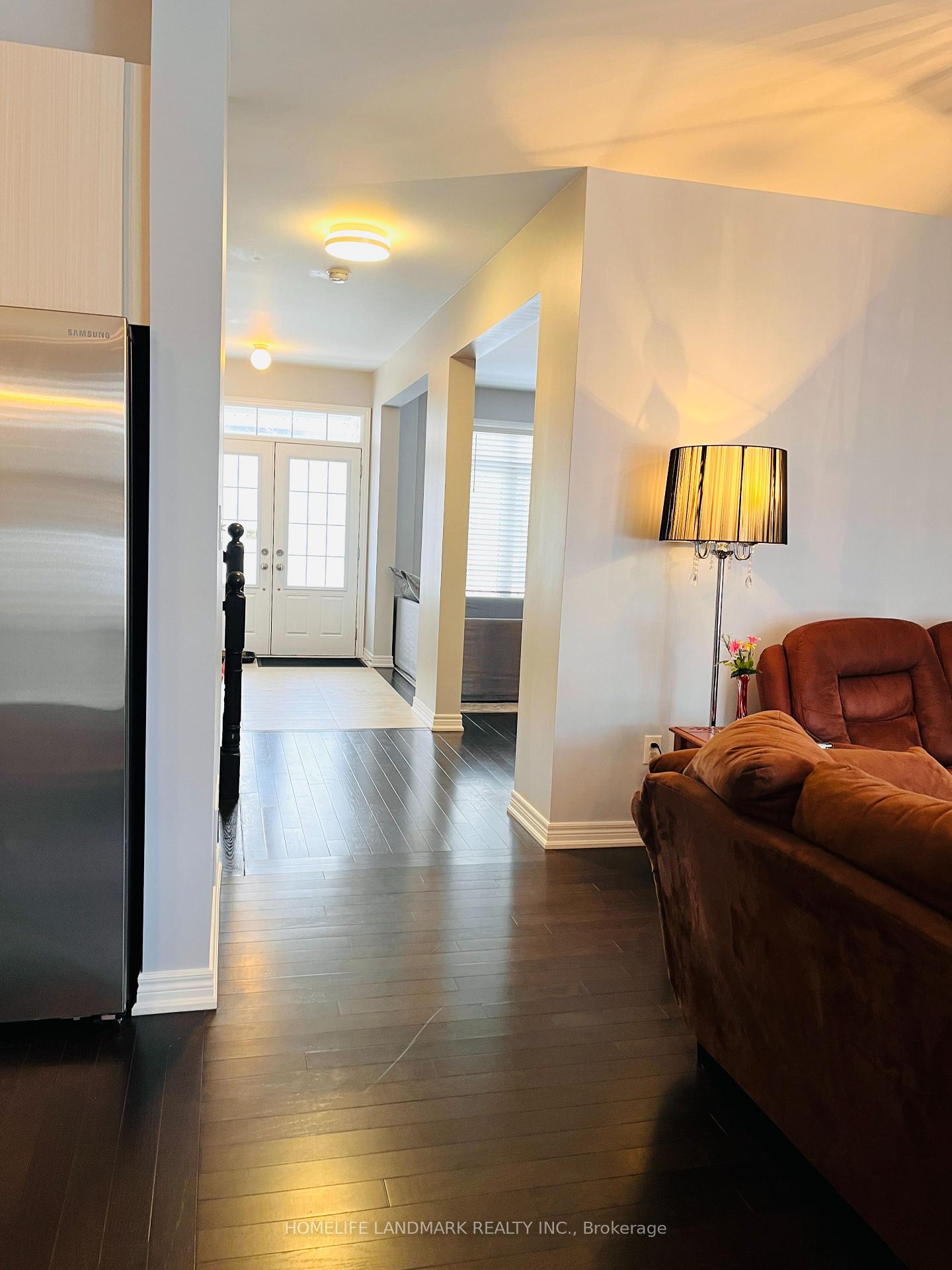 Photo 15 of 21 Sunnyside Hill Road, Markham, Cornell — HOMEH