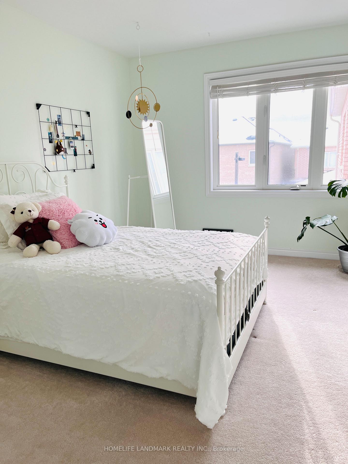 Photo 23 of 21 Sunnyside Hill Road, Markham, Cornell — HOMEH