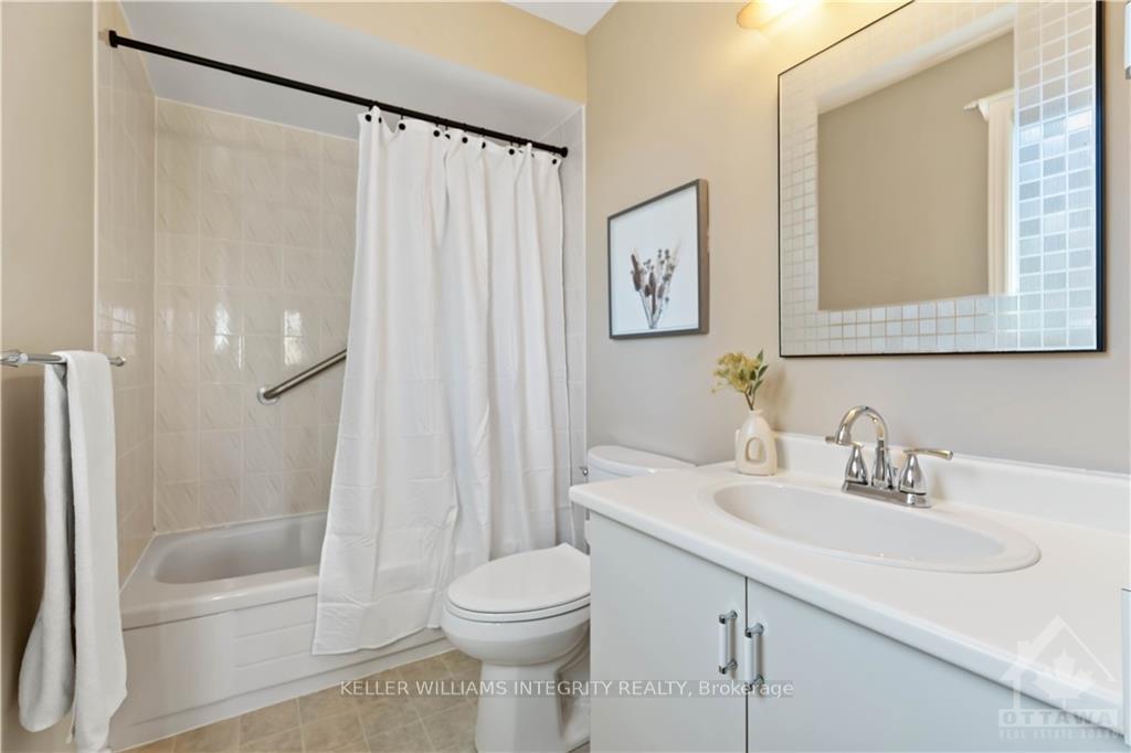 Photo 8 of 218 Walden Drive, Ottawa, Kanata - Beaverbrook — HOMEH