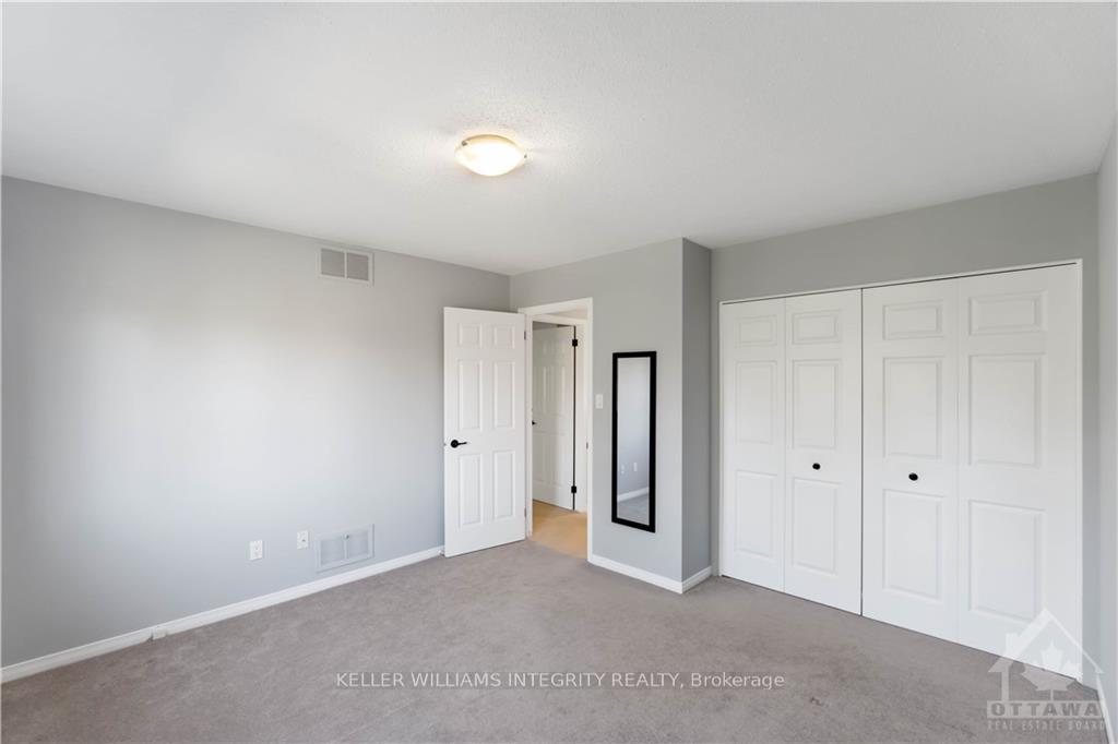 Photo 12 of 218 Walden Drive, Ottawa, Kanata - Beaverbrook — HOMEH