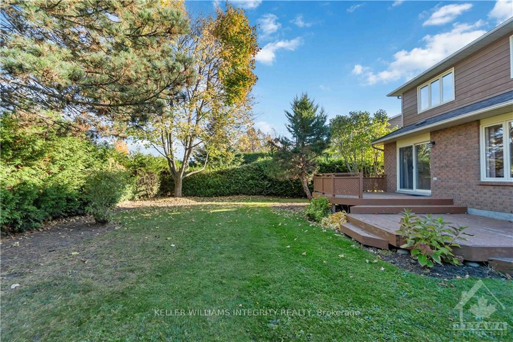 Photo 13 of 218 Walden Drive, Ottawa, Kanata - Beaverbrook — HOMEH