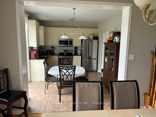 Photo 14 of 676 Snider Tarrace, Milton, Coates — HOMEH