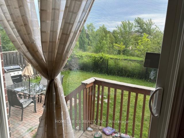 Photo 10 of 676 Snider Tarrace, Milton, Coates — HOMEH