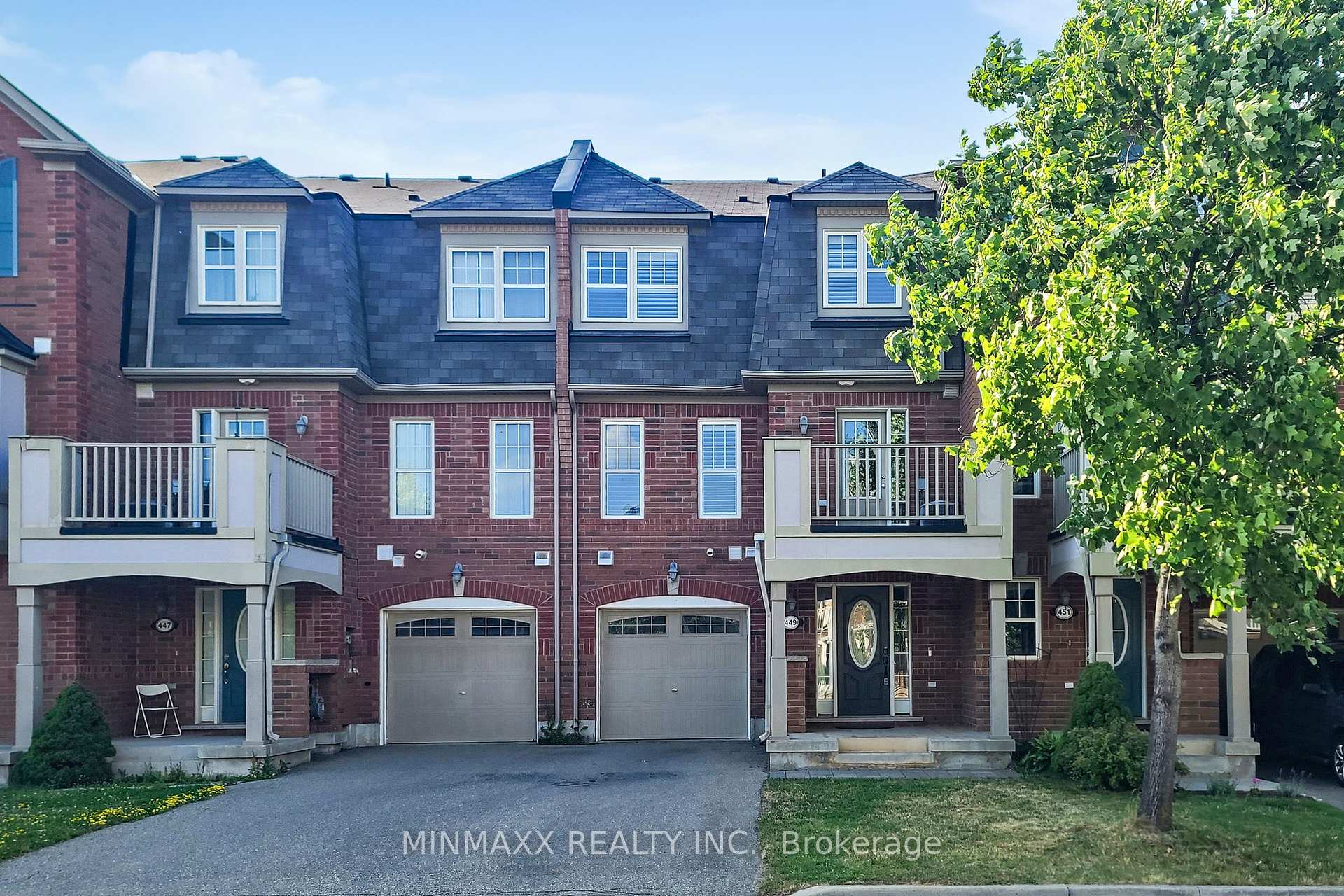 Front of 449 Dalhousie Gate