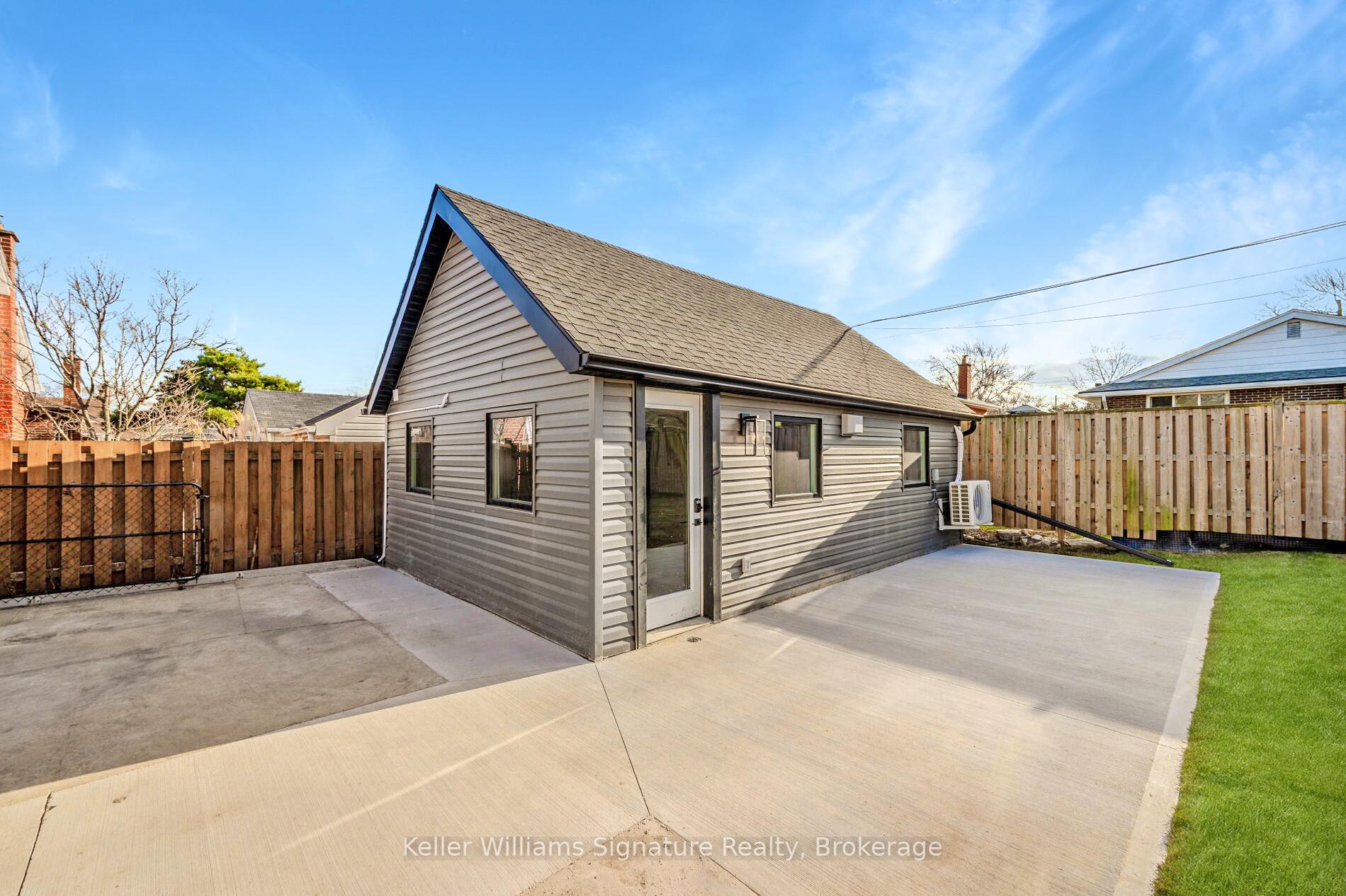 Photo 1 of Unit 3, 38 Endfield Avenue, Hamilton, Huntington — HOMEH