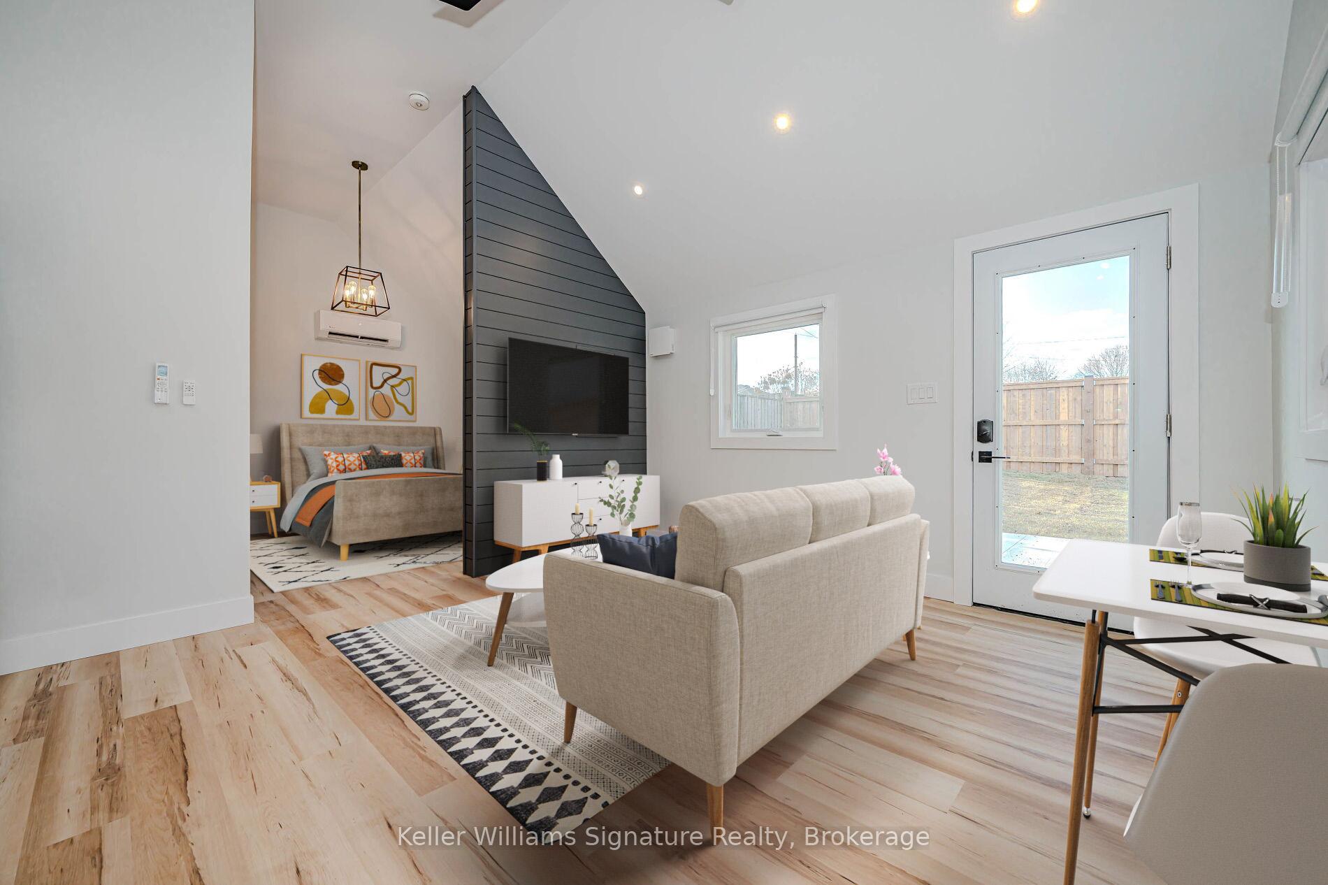 Photo 5 of Unit 3, 38 Endfield Avenue, Hamilton, Huntington — HOMEH