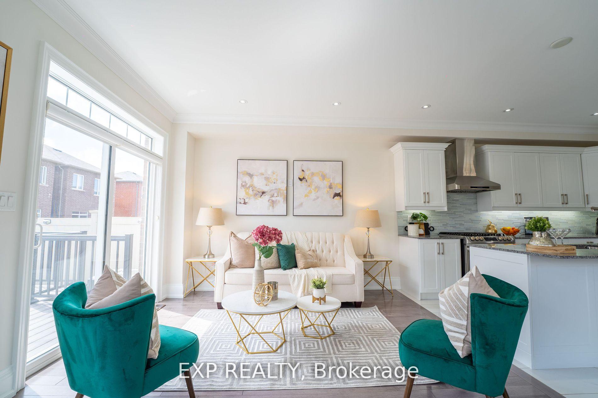 Photo 12 of 52 Titan Trail, Markham, Cedarwood — HOMEH