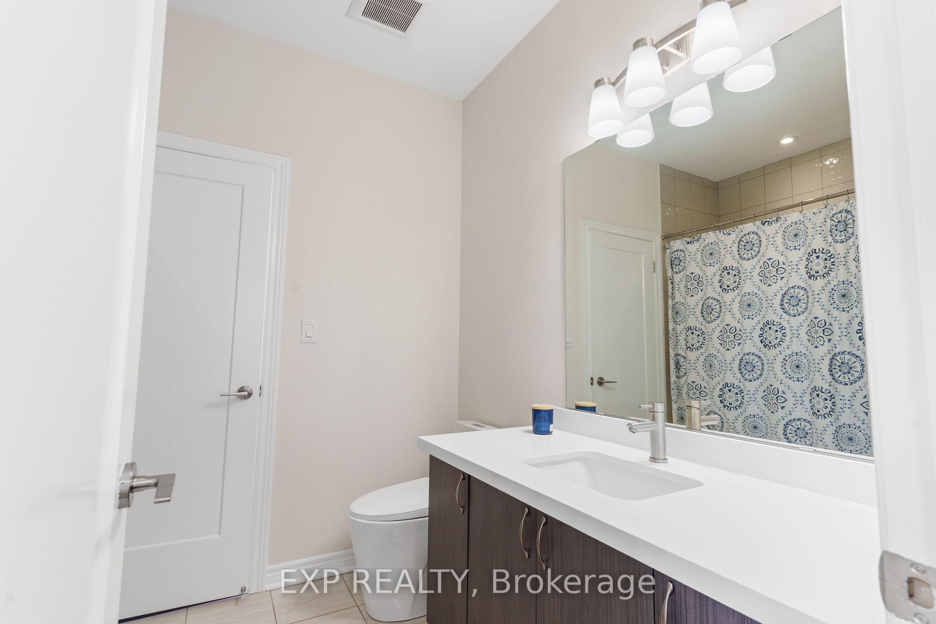 Photo 19 of 52 Titan Trail, Markham, Cedarwood — HOMEH