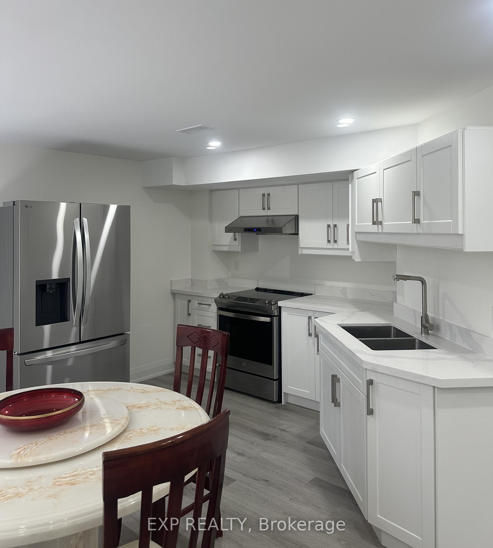Photo 24 of 52 Titan Trail, Markham, Cedarwood — HOMEH