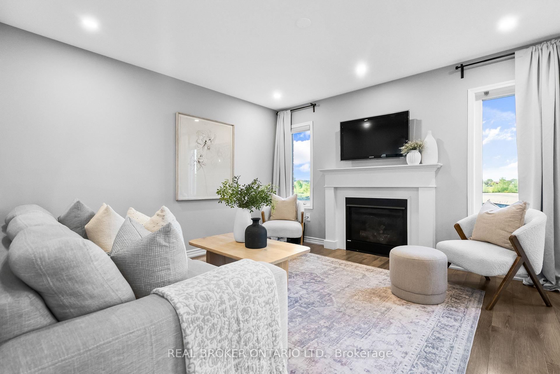 Photo 8 of 680 Laking Terrace, Milton, Clarke — HOMEH