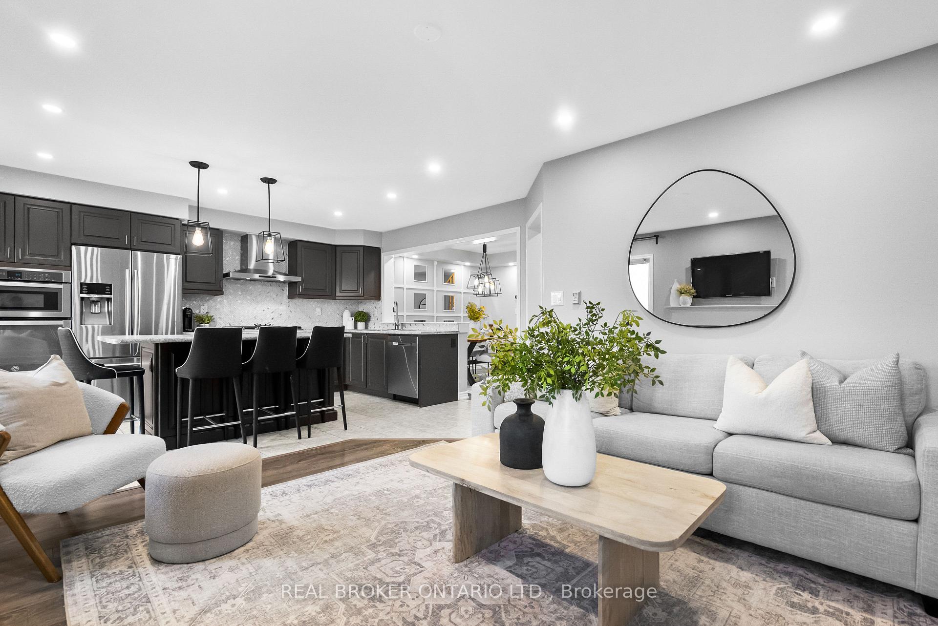 Photo 10 of 680 Laking Terrace, Milton, Clarke — HOMEH