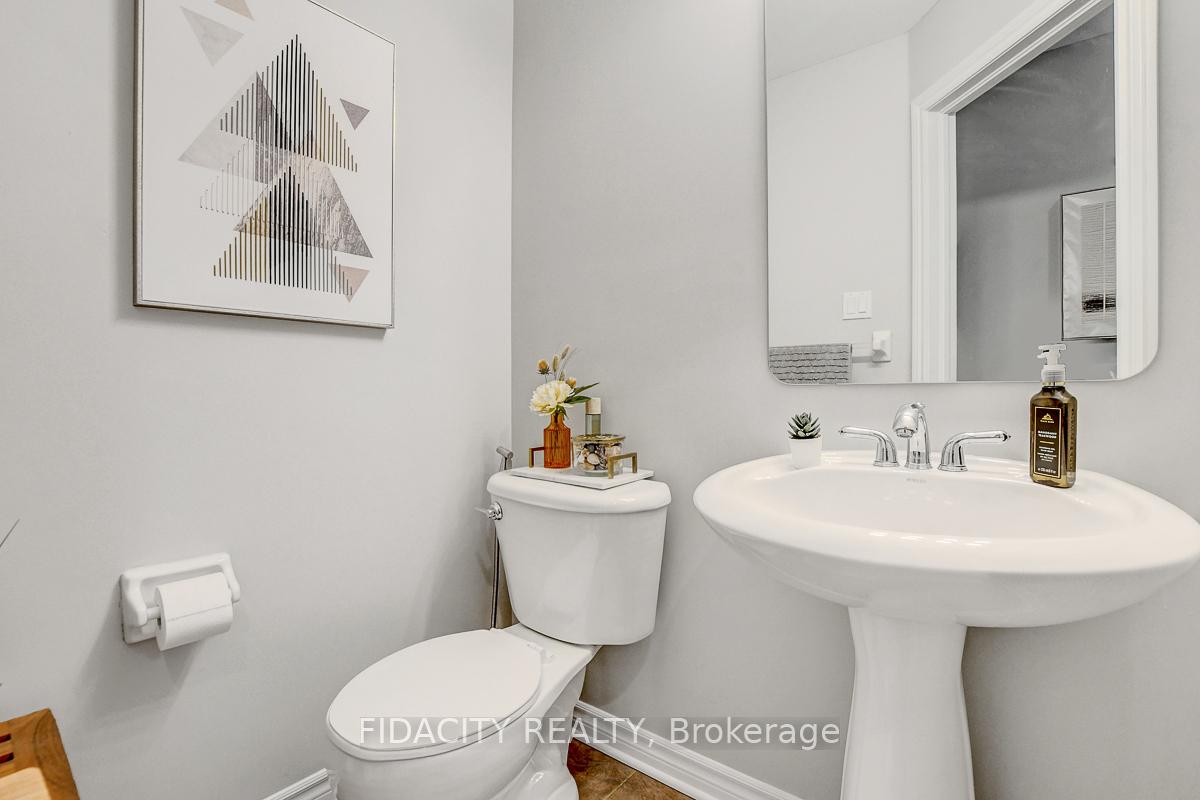 Photo 14 of 226 Saddlesmith Circle, Ottawa, Kanata - Emerald Meadows/Trailwest — HOMEH