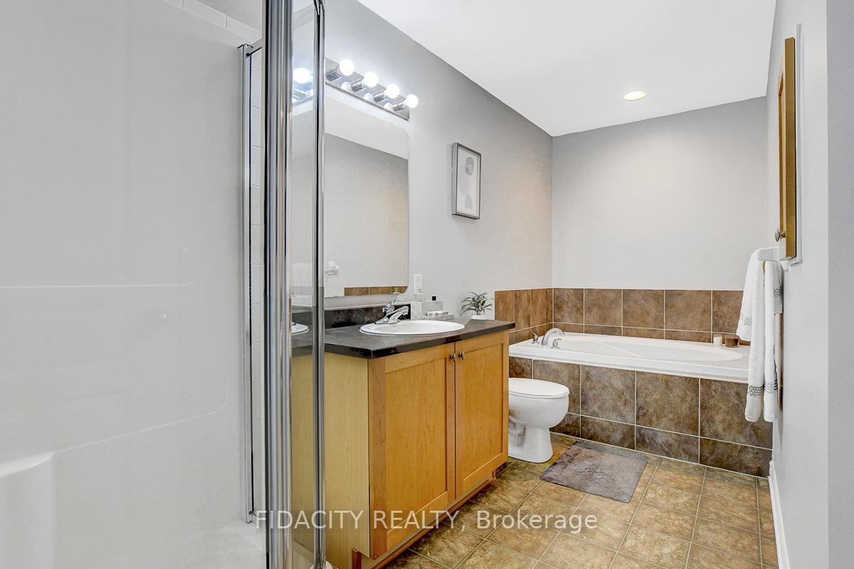Photo 19 of 226 Saddlesmith Circle, Ottawa, Kanata - Emerald Meadows/Trailwest — HOMEH