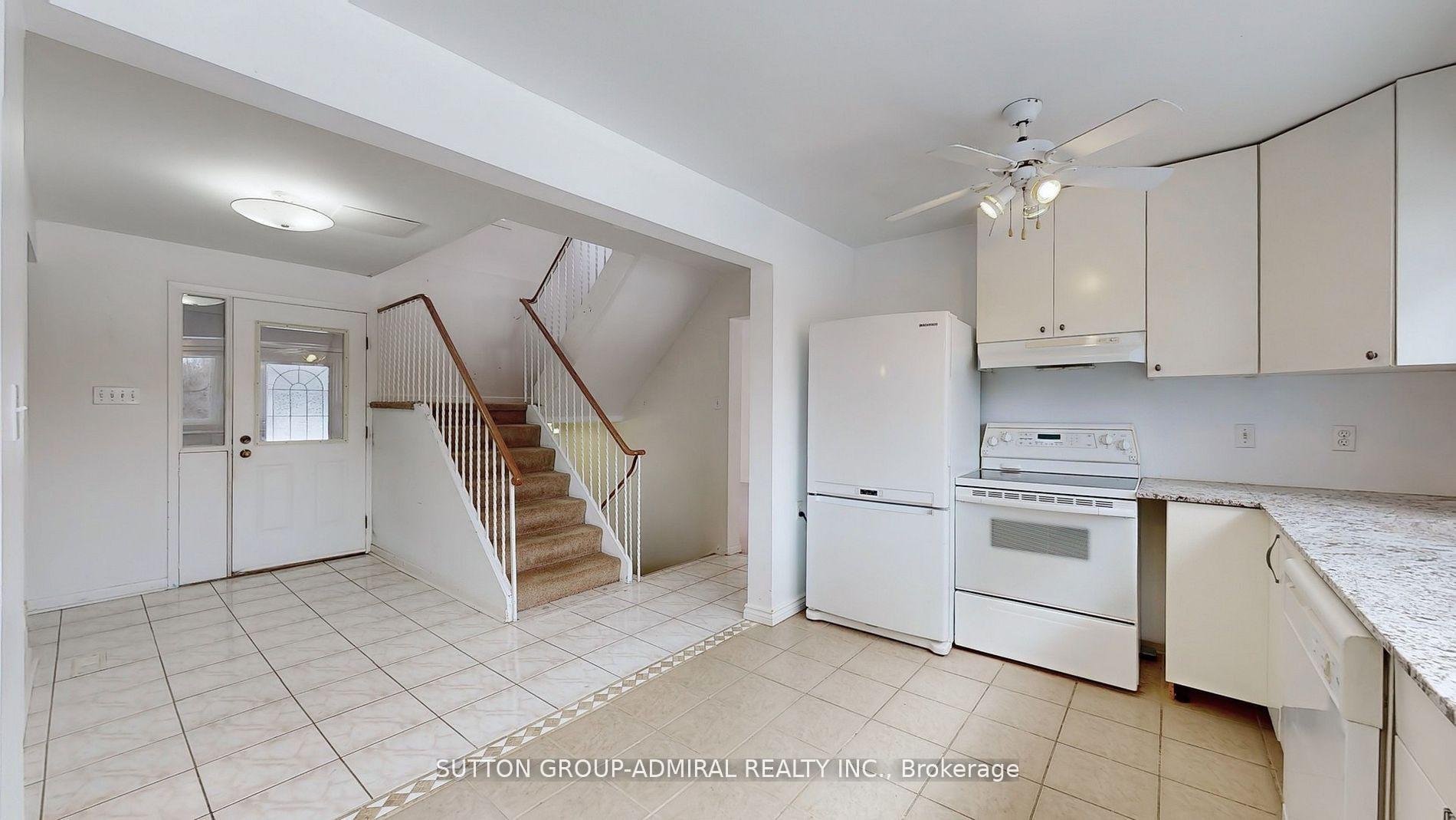 Photo 9 of 93 Kirk Drive, Markham, Royal Orchard — HOMEH