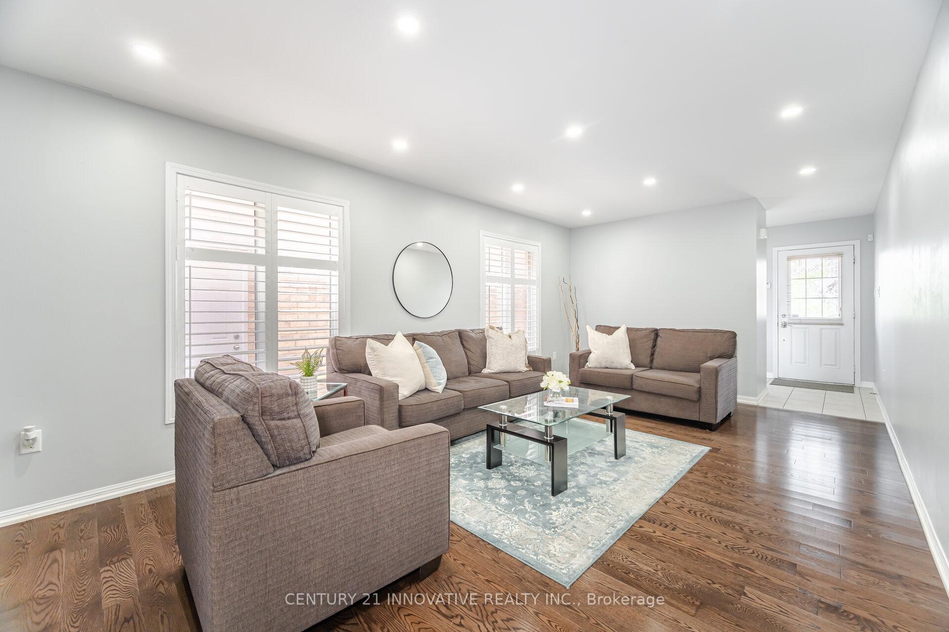Photo 3 of 909 Asleton Boulevard, Milton, Willmott — HOMEH