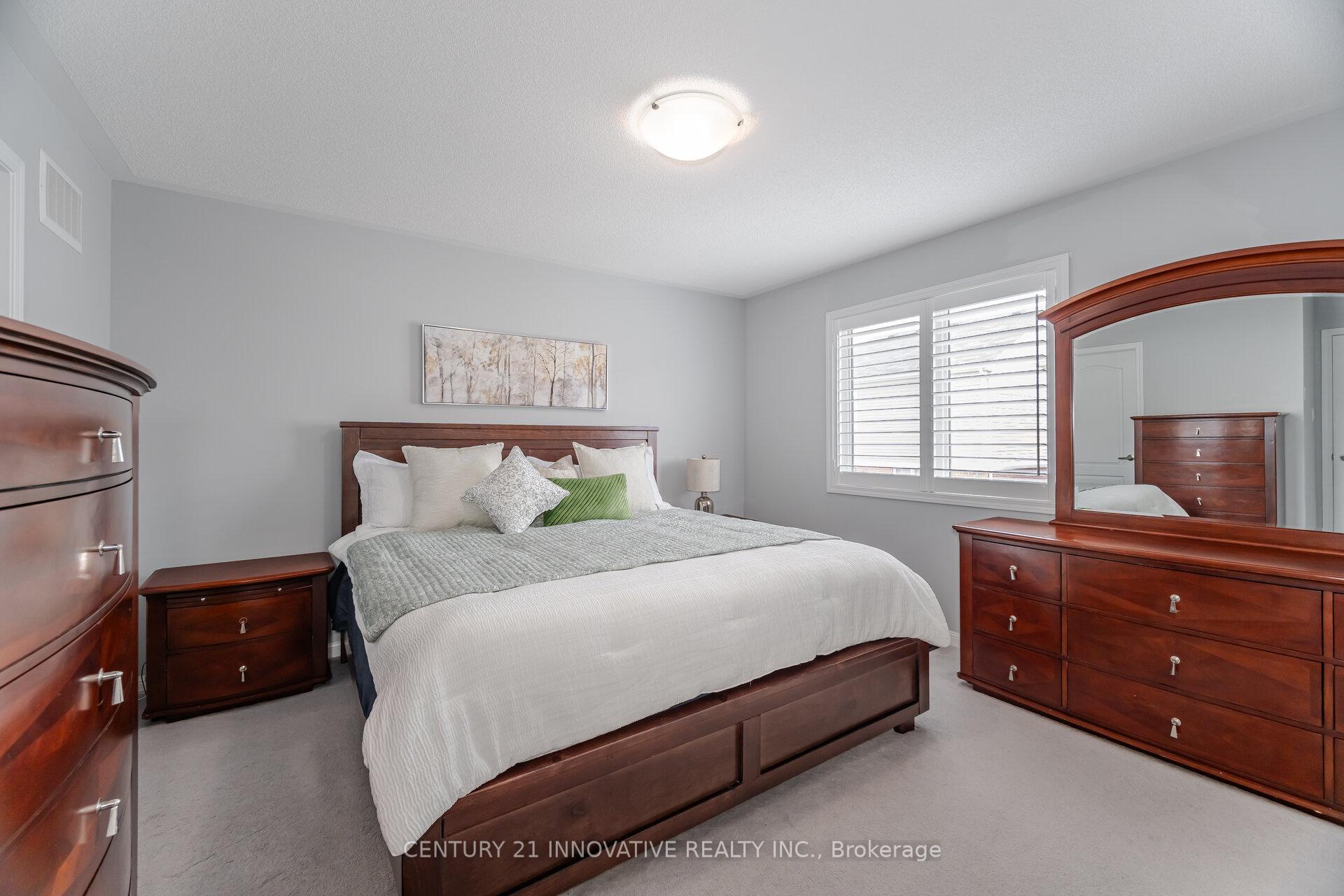 Photo 7 of 909 Asleton Boulevard, Milton, Willmott — HOMEH