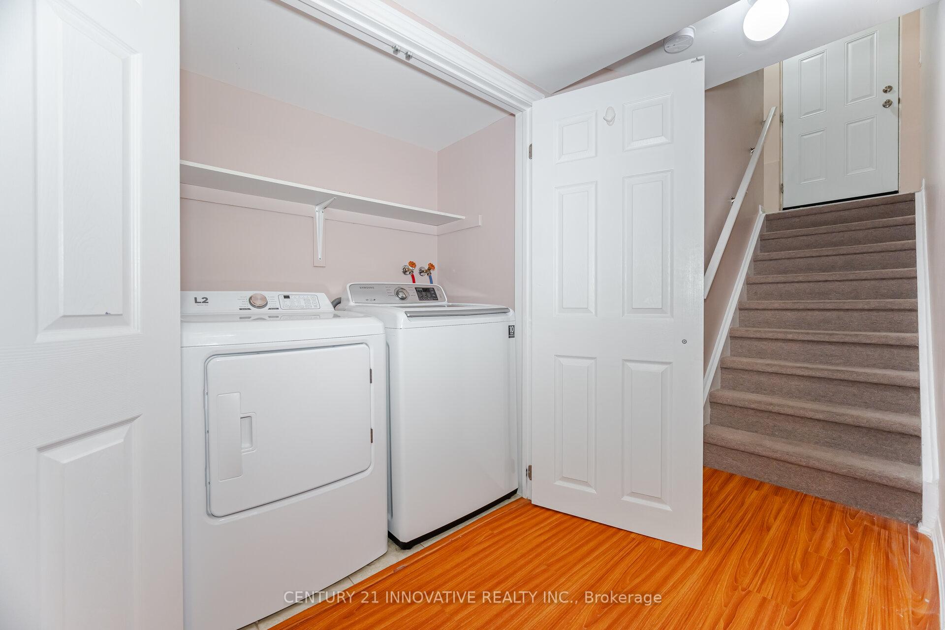 Photo 17 of 909 Asleton Boulevard, Milton, Willmott — HOMEH