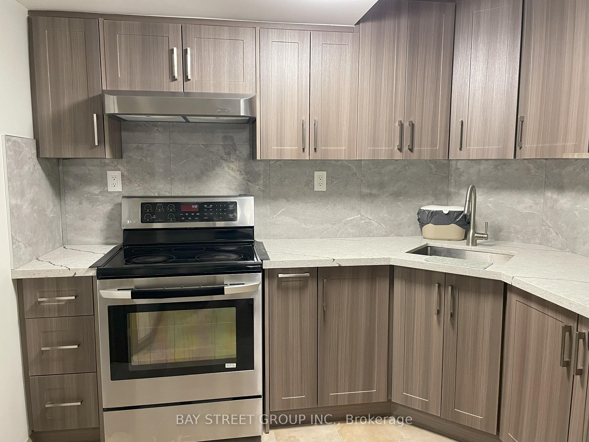 Photo 2 of Unit Lower, 81 Grandlea Crescent, Markham, Rouge Fairways — HOMEH