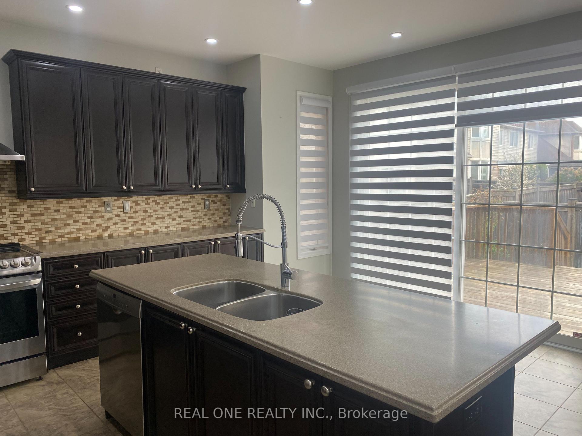 Photo 23 of Unit Upper, 875 Jackman Gate, Milton, Coates — HOMEH