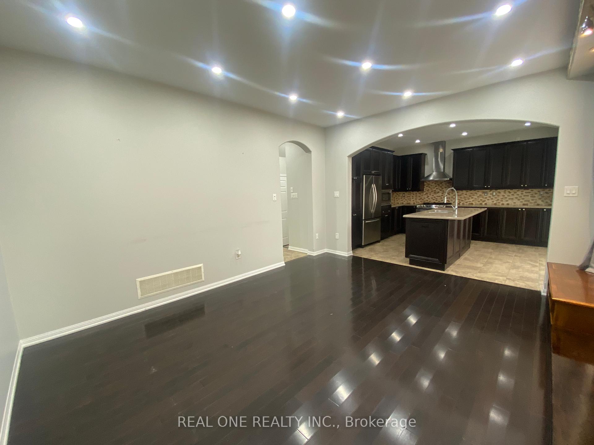 Photo 11 of Unit Upper, 875 Jackman Gate, Milton, Coates — HOMEH