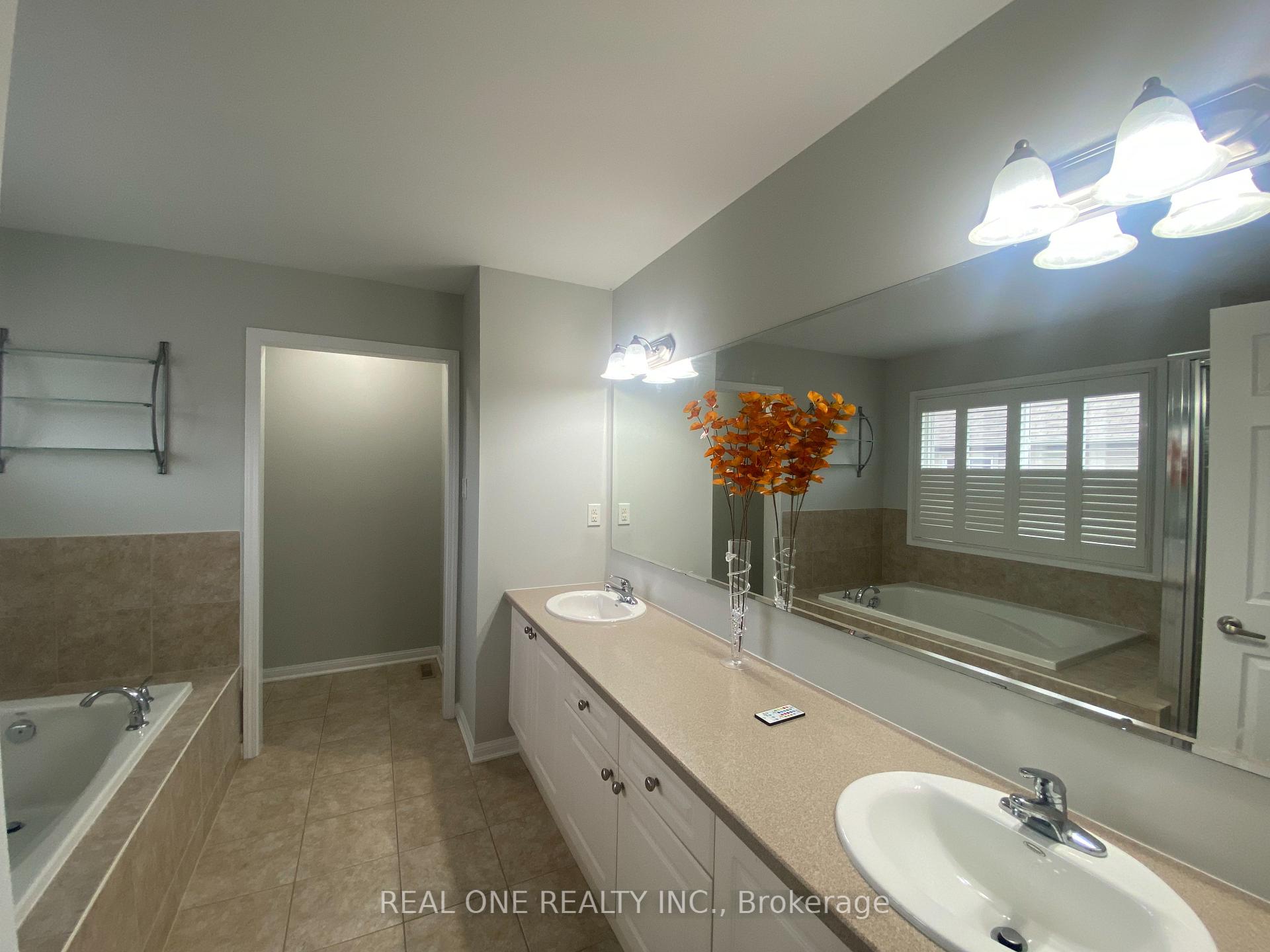 Photo 12 of Unit Upper, 875 Jackman Gate, Milton, Coates — HOMEH