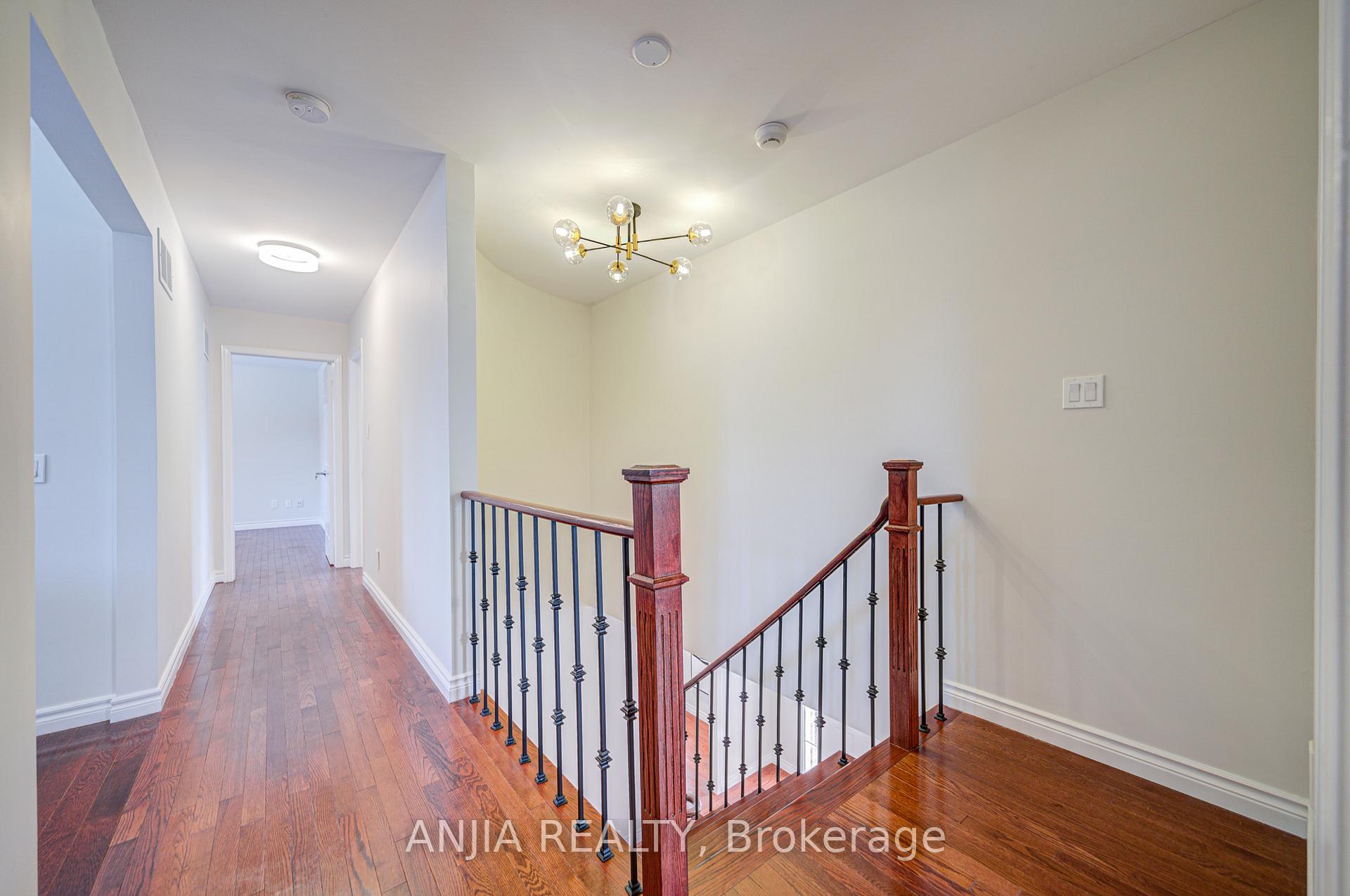 Photo 14 of 139 Briarwood Road, Markham, Unionville — HOMEH