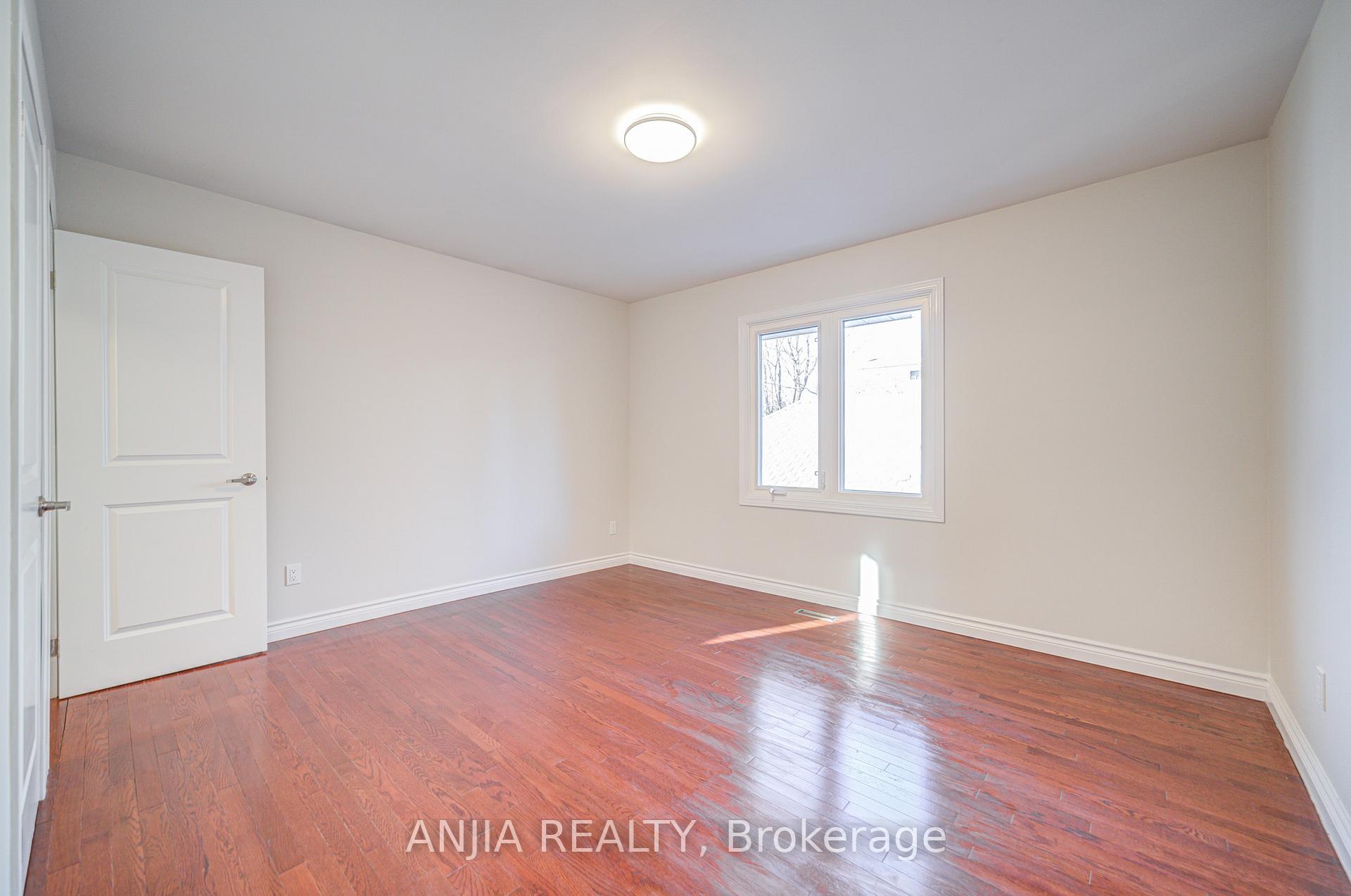 Photo 15 of 139 Briarwood Road, Markham, Unionville — HOMEH