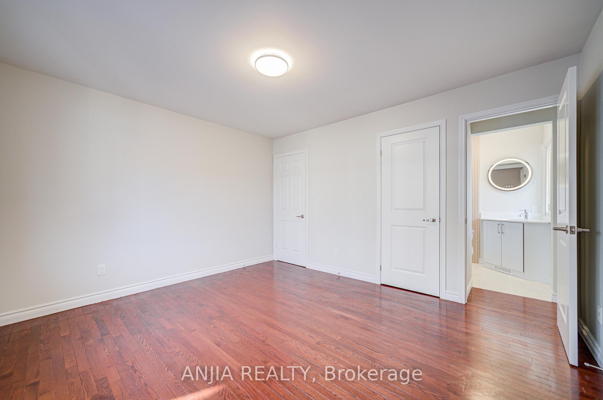 Photo 16 of 139 Briarwood Road, Markham, Unionville — HOMEH