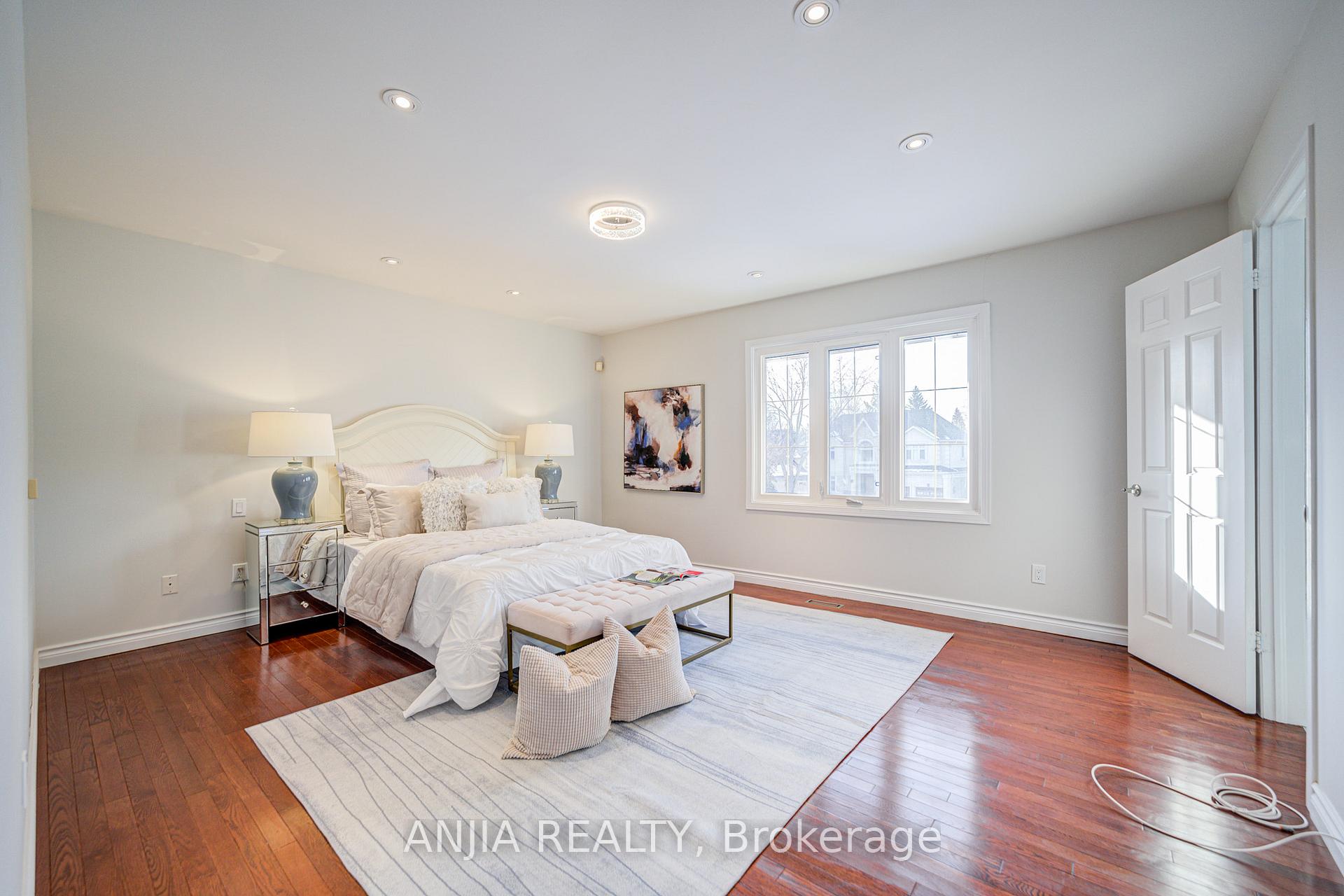 Photo 24 of 139 Briarwood Road, Markham, Unionville — HOMEH