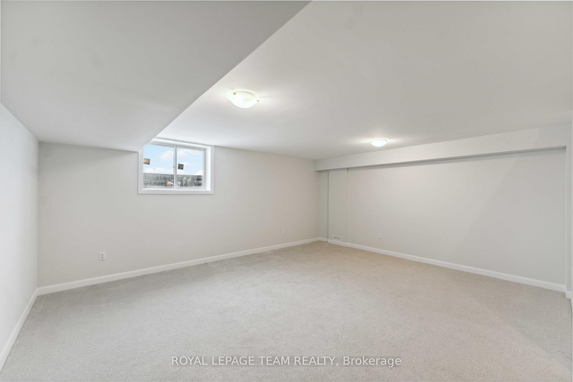 Photo 25 of 730 Fairline Row, Ottawa, Kanata - Emerald Meadows/Trailwest — HOMEH