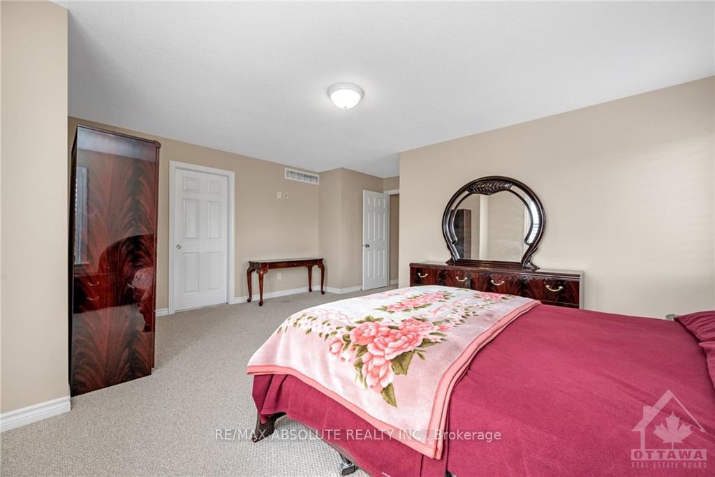 Photo 17 of 243 Balikun Heights, Ottawa, Kanata - Emerald Meadows/Trailwest — HOMEH
