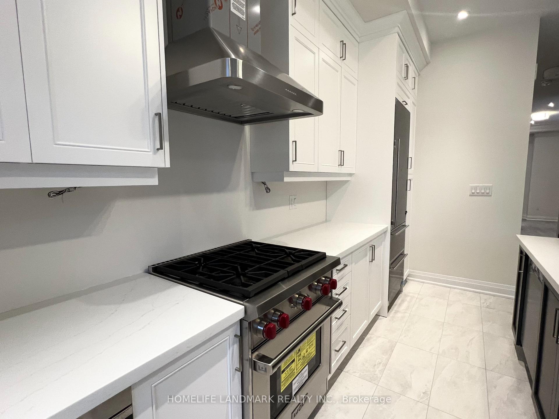 Photo 3 of 20 Gardeners Lane, Markham, Angus Glen — HOMEH