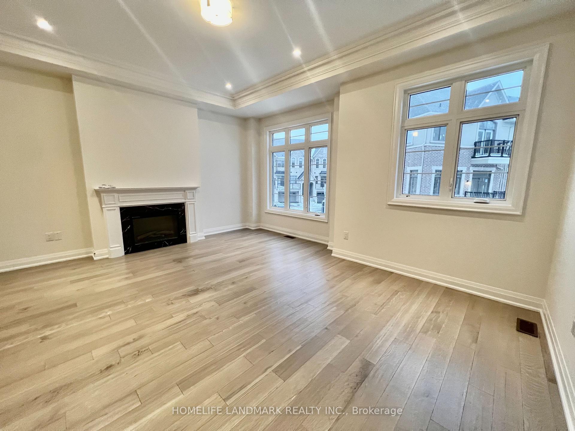 Photo 14 of 20 Gardeners Lane, Markham, Angus Glen — HOMEH