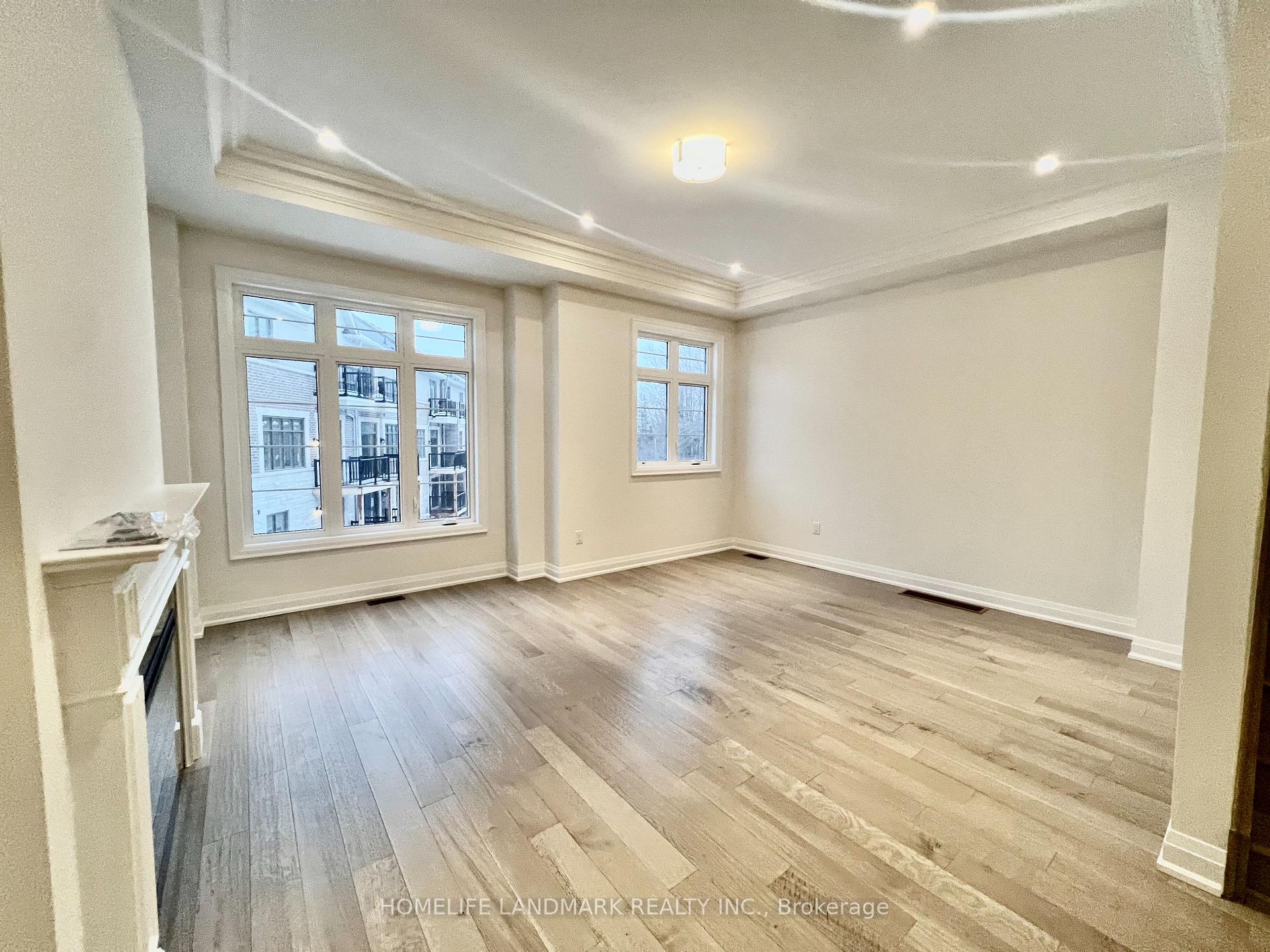 Photo 15 of 20 Gardeners Lane, Markham, Angus Glen — HOMEH