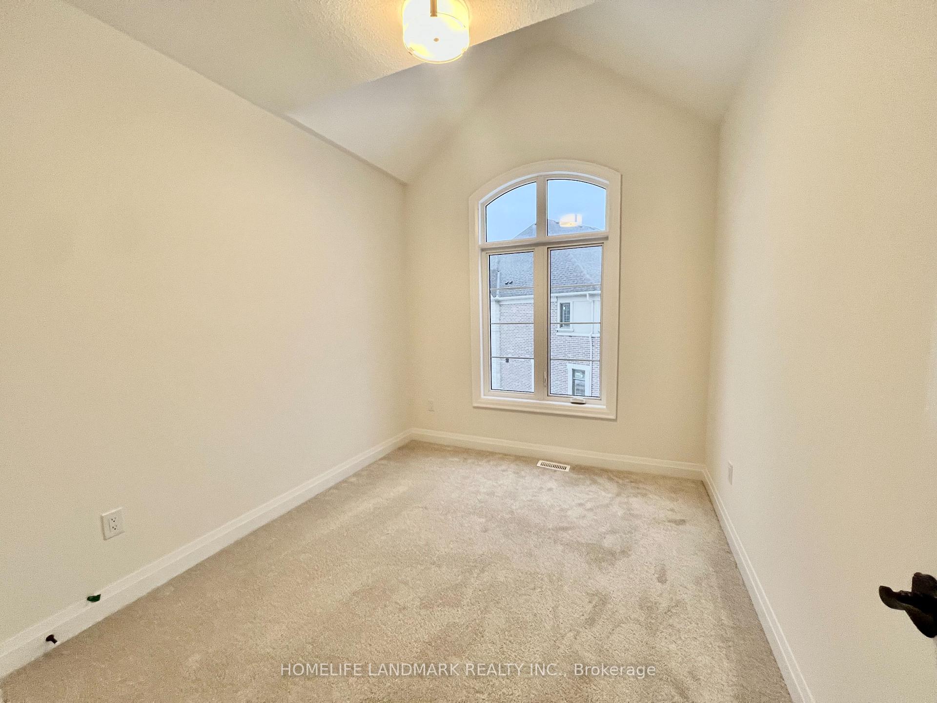 Photo 18 of 20 Gardeners Lane, Markham, Angus Glen — HOMEH