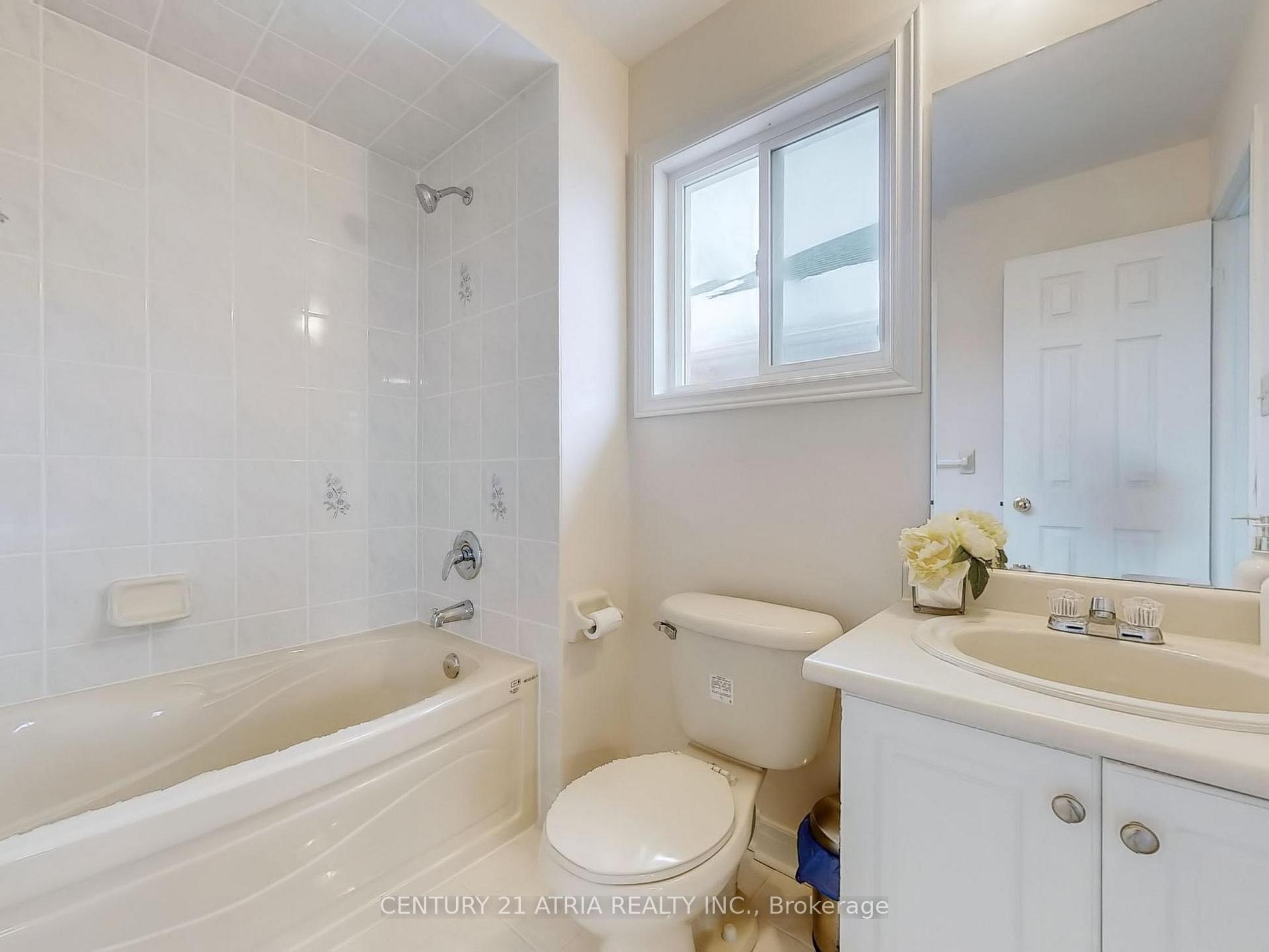 Photo 29 of 29 Glenhaven Street, Markham, Berczy — HOMEH