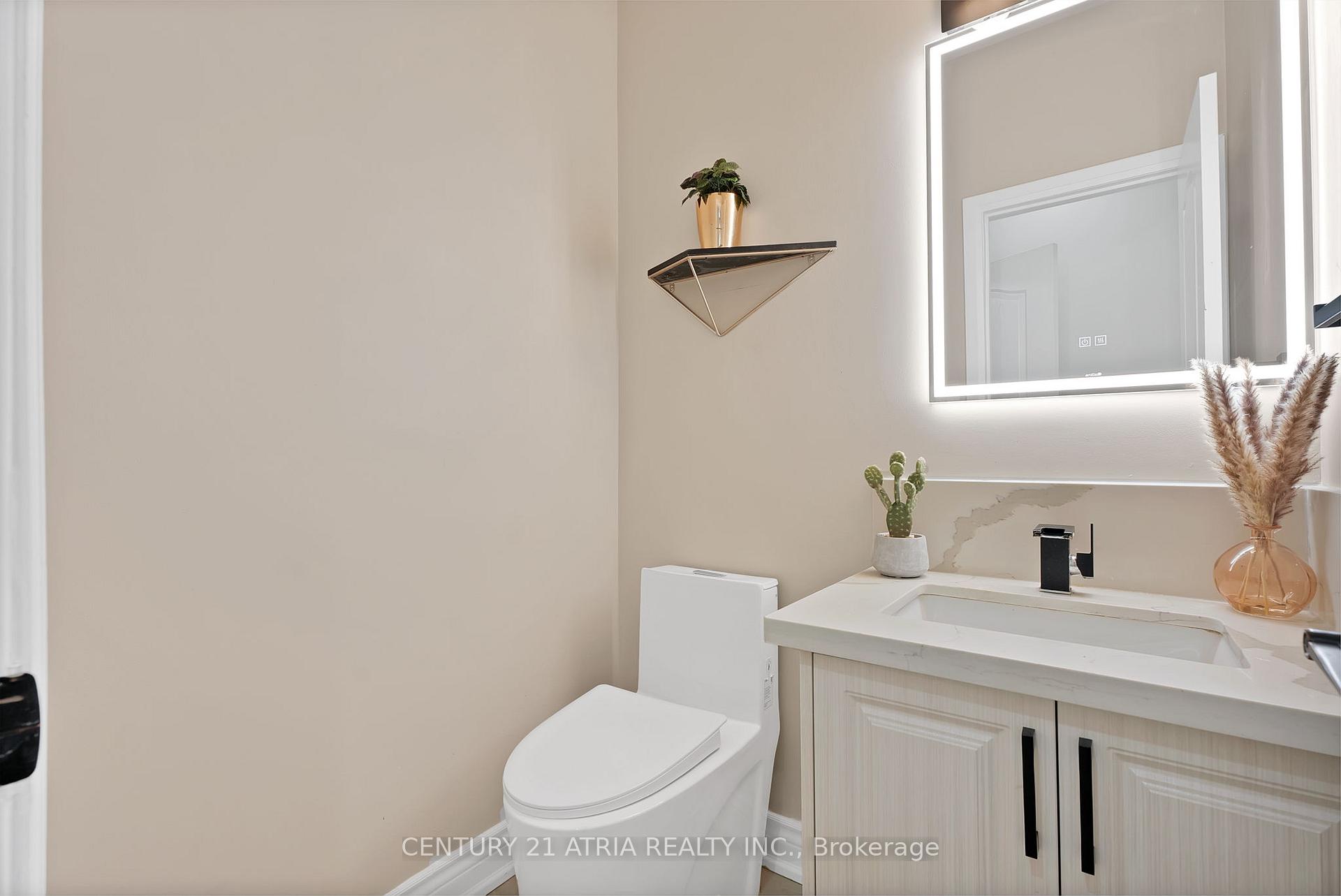 Photo 15 of 22 Upper Ridge Court, Markham, Rouge Fairways — HOMEH