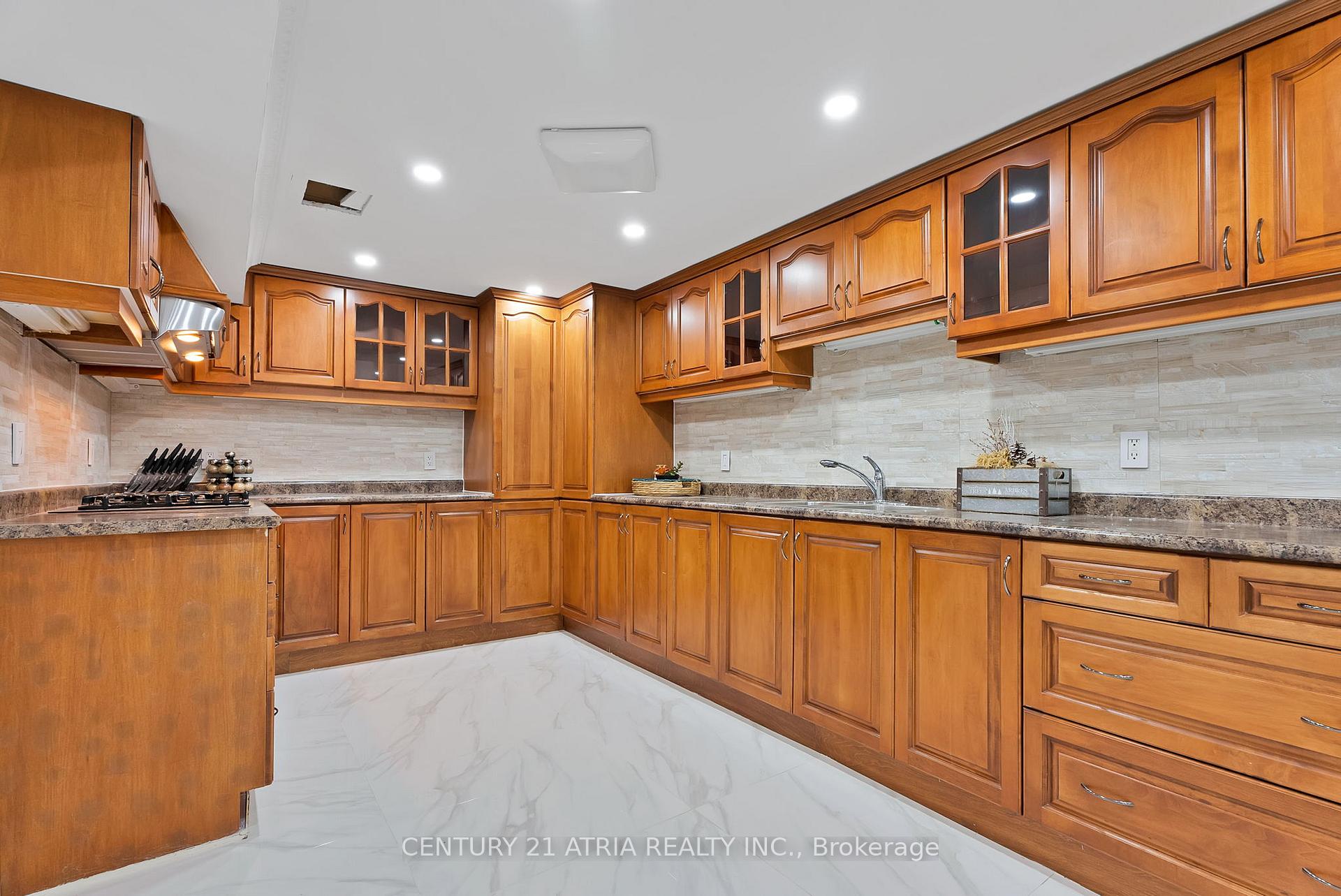 Photo 29 of 22 Upper Ridge Court, Markham, Rouge Fairways — HOMEH