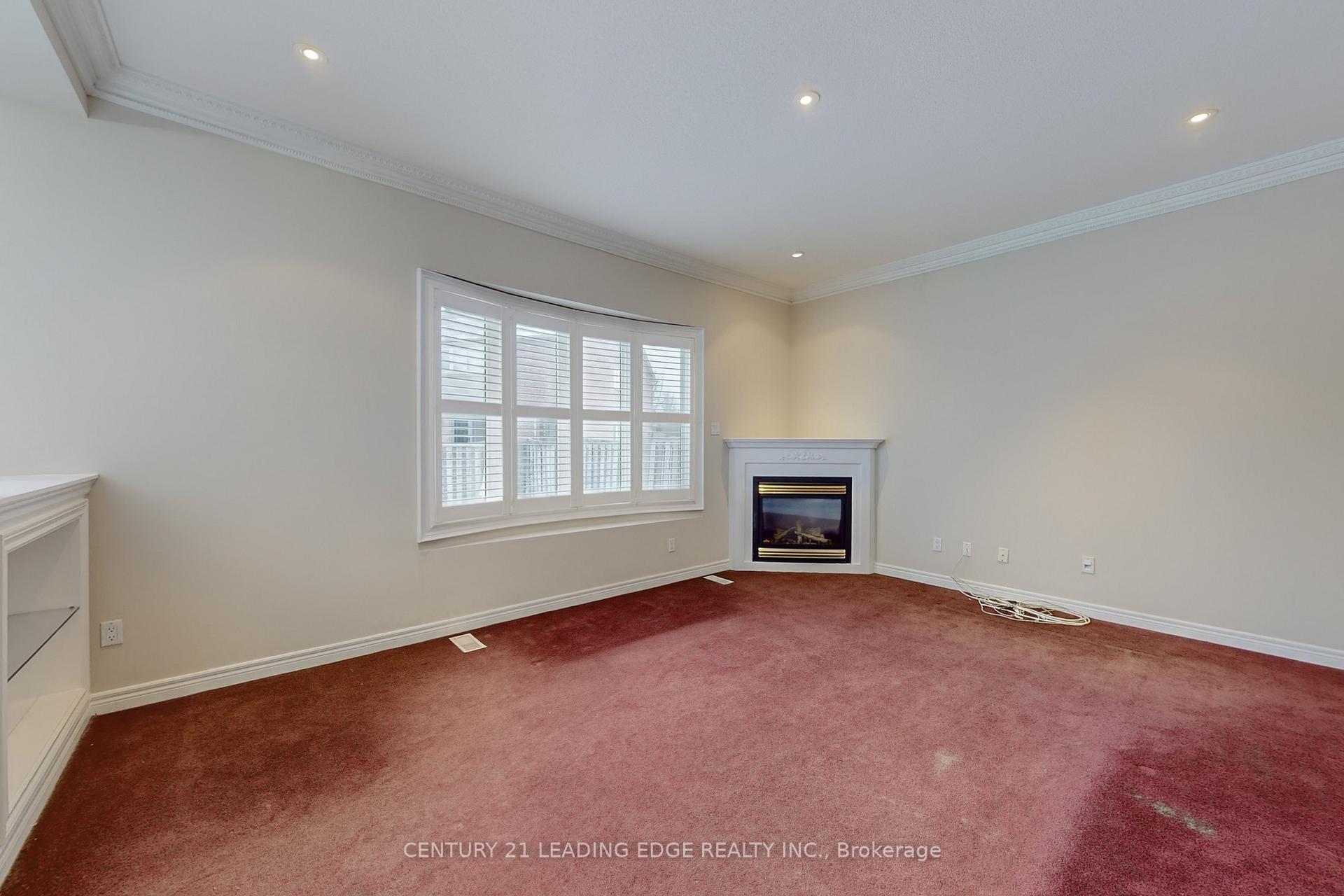 Photo 9 of 8 Serviceberry Road, Markham, Legacy — HOMEH