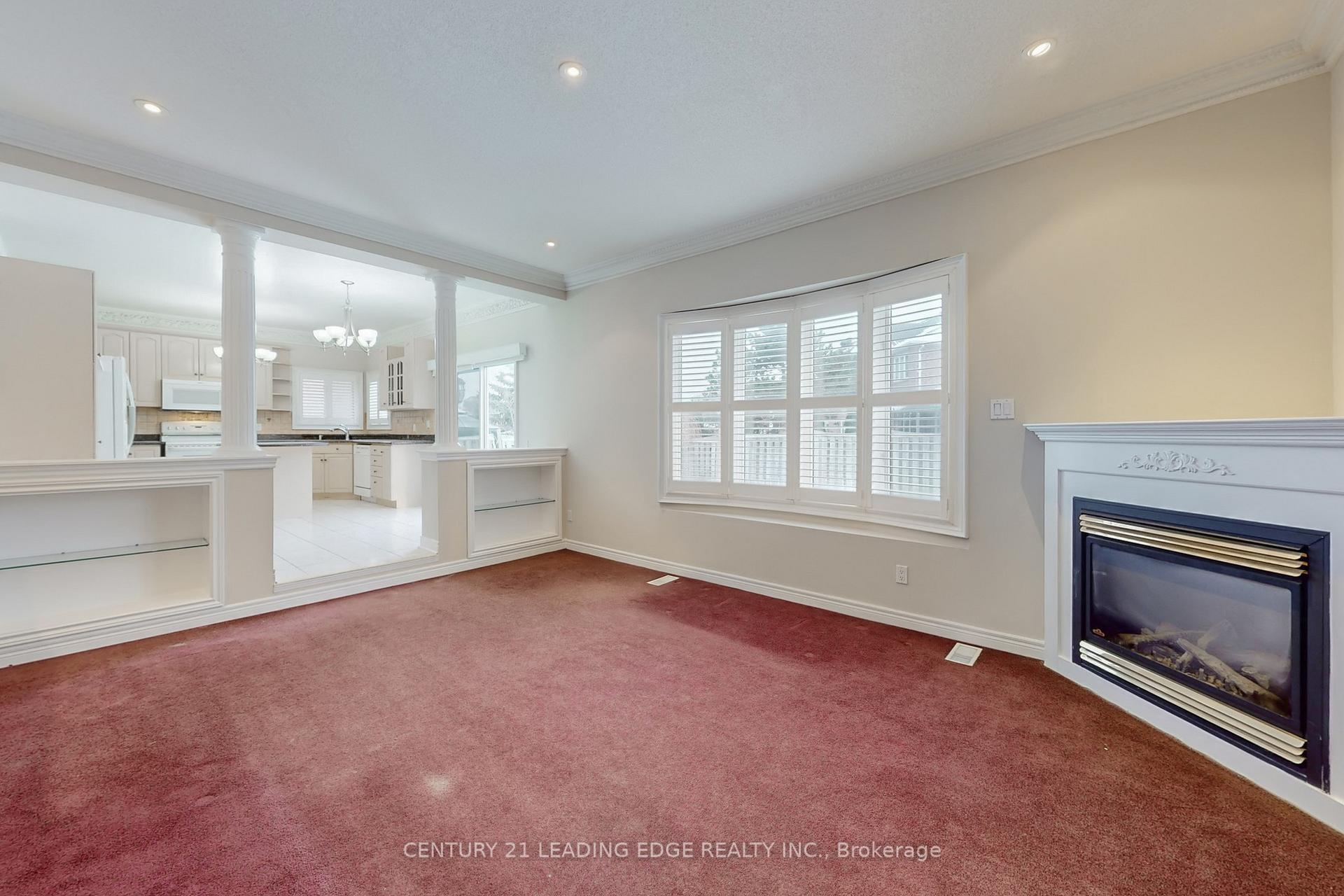 Photo 11 of 8 Serviceberry Road, Markham, Legacy — HOMEH