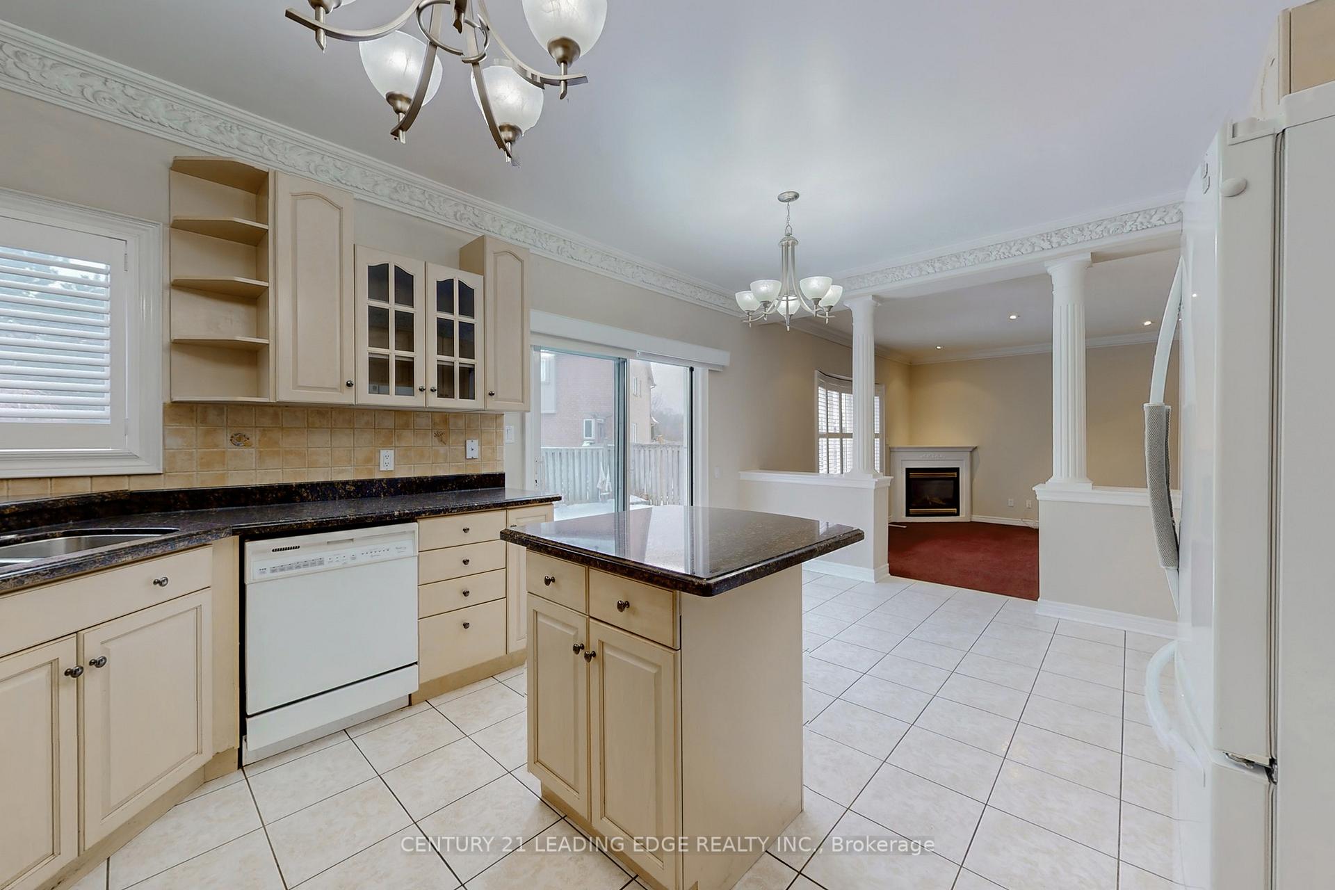Photo 14 of 8 Serviceberry Road, Markham, Legacy — HOMEH