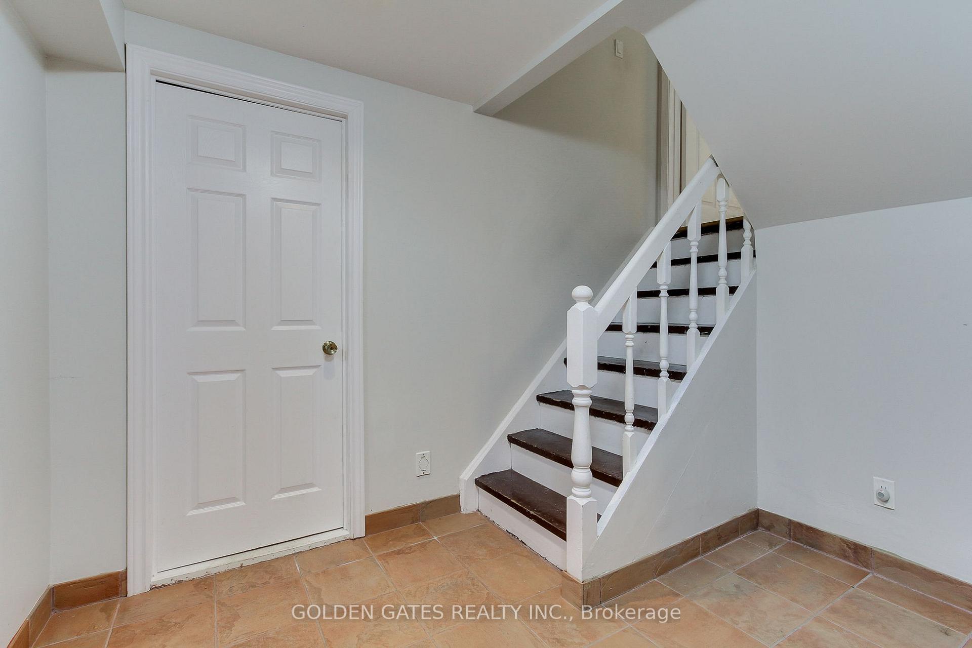 Photo 38 of 38 Romfield Circuit, Markham, Royal Orchard — HOMEH