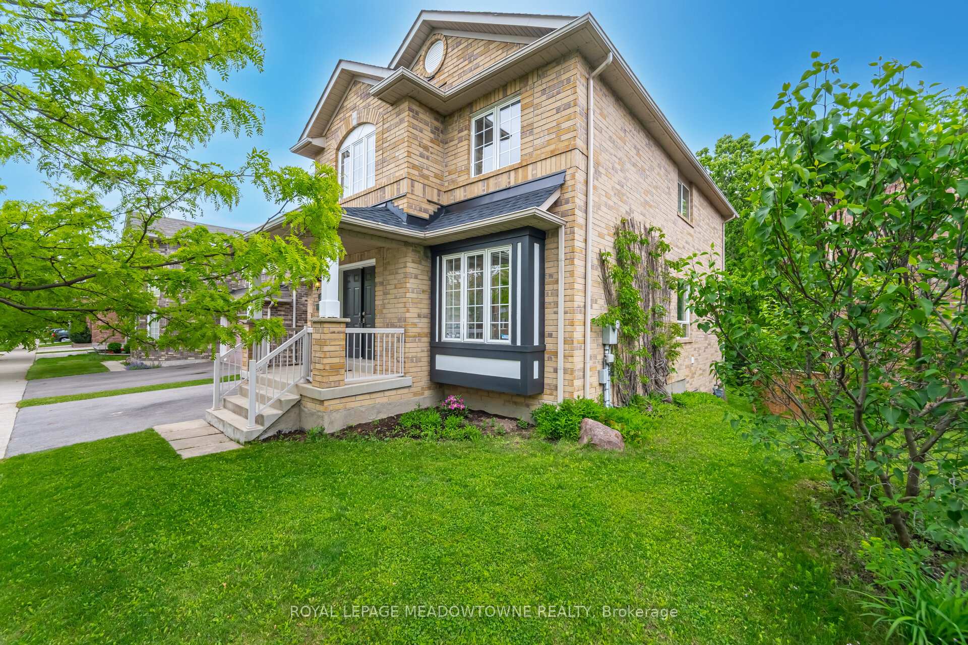 Photo 12 of 1212 Fox Crescent, Milton, Dempsey — HOMEH