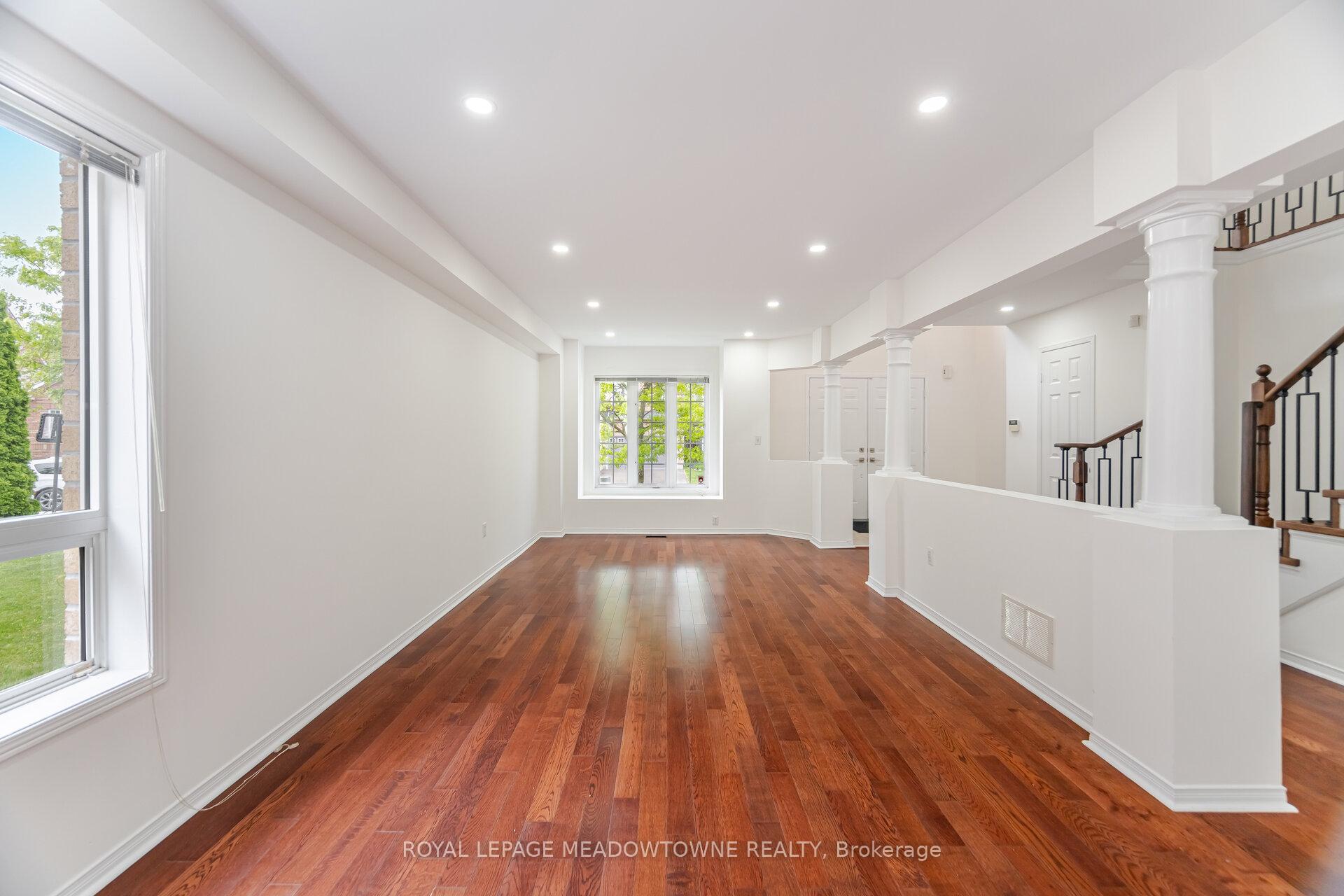 Photo 9 of 1212 Fox Crescent, Milton, Dempsey — HOMEH