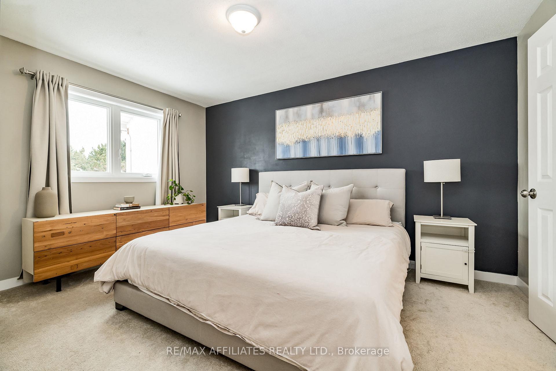 Photo 22 of 30 Harrington Court, Ottawa, Kanata - Kanata Lakes/Heritage Hills — HOMEH
