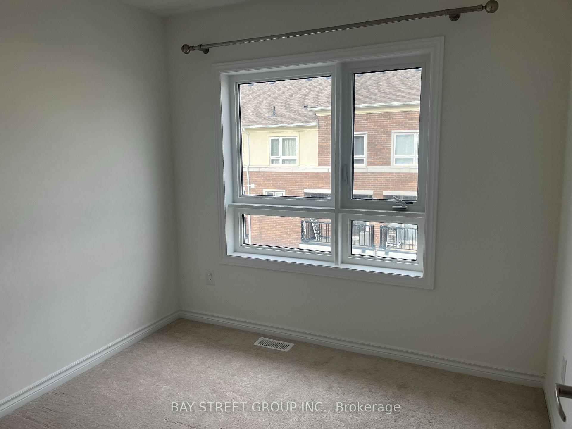 Photo 21 of 76 Chicago Lane, Markham, Wismer — HOMEH