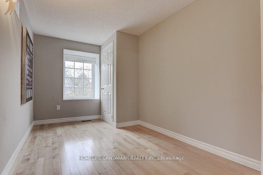 Photo 18 of 41 Carnforth Drive, Markham, Unionville — HOMEH