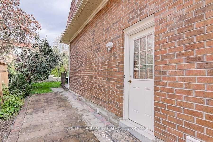 Photo 20 of 41 Carnforth Drive, Markham, Unionville — HOMEH