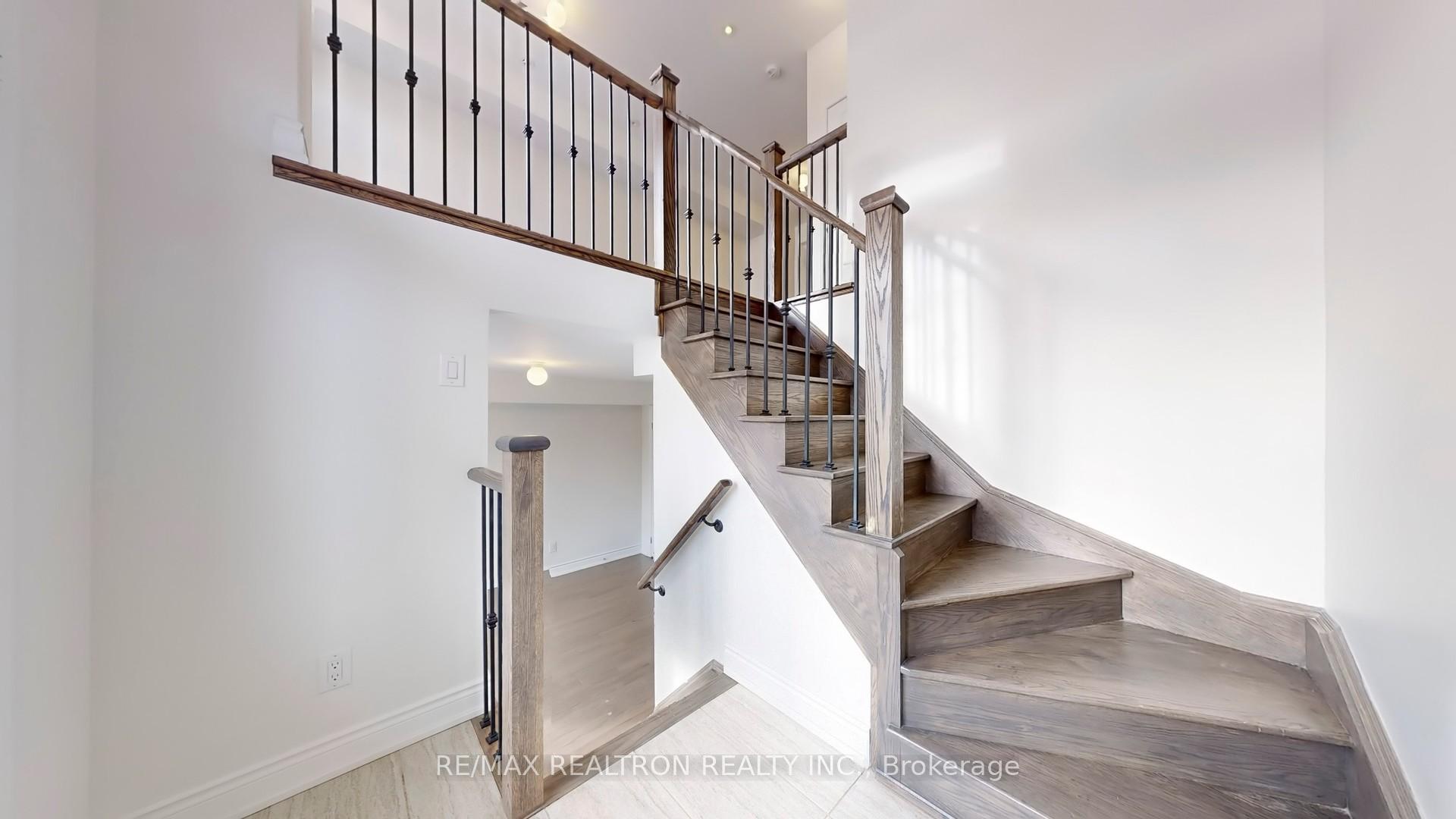 Photo 10 of 4152 Highway 7 E, Markham, Unionville — HOMEH